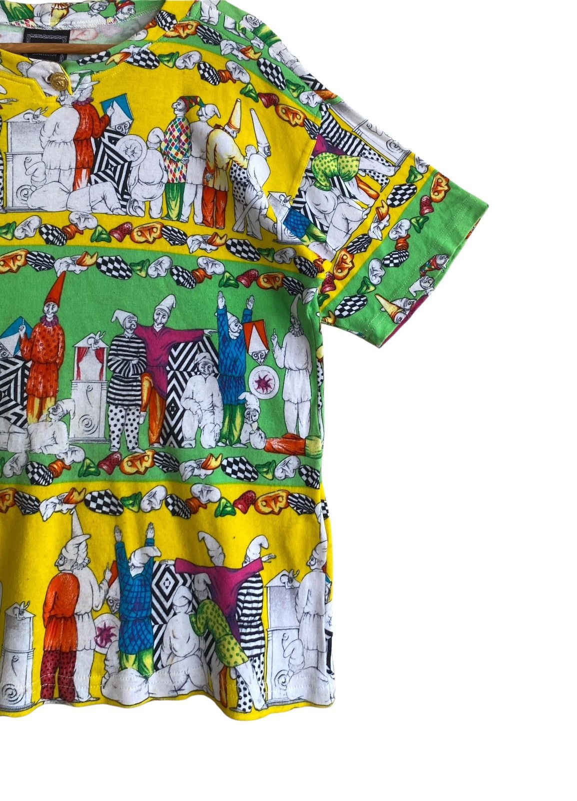 Versace Jeans Couture Rare Vintage Versace Jeans Couture Fullprint T-shirt 1990s Size US M / EU 48-50 / 2 - 5 Thumbnail