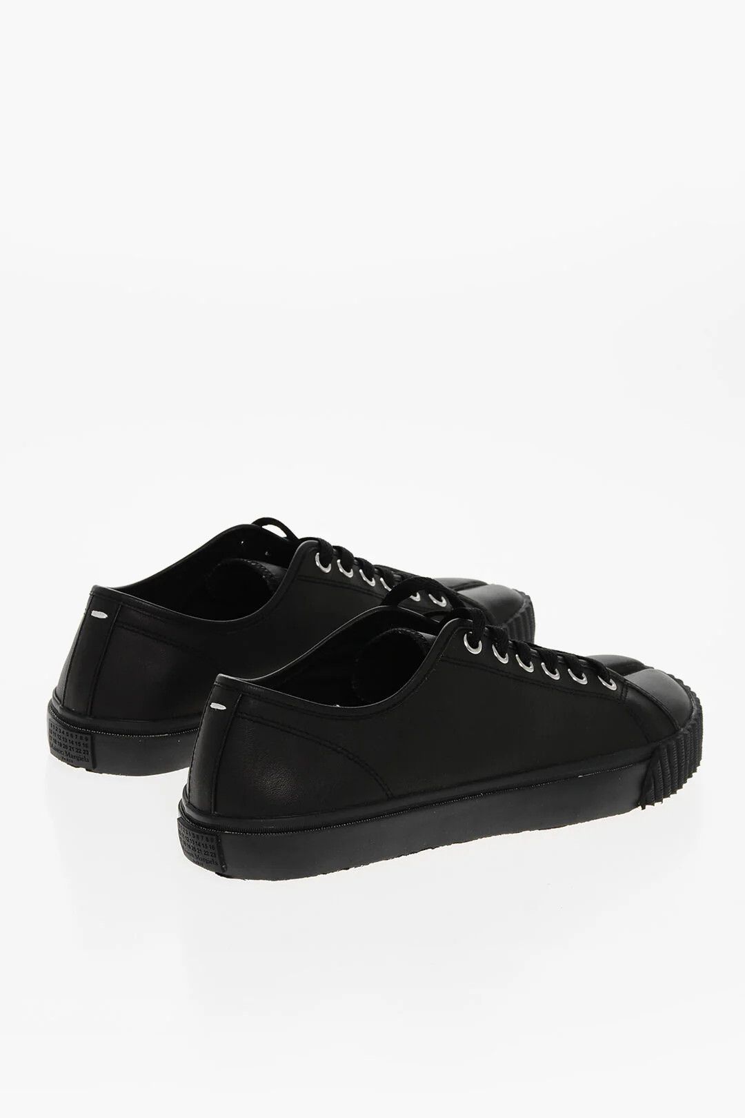 Maison Margiela og1mm0326 Tabi Leather Low-Top Sneakers in Black Size US 8.5 / EU 41-42 - 3 Thumbnail