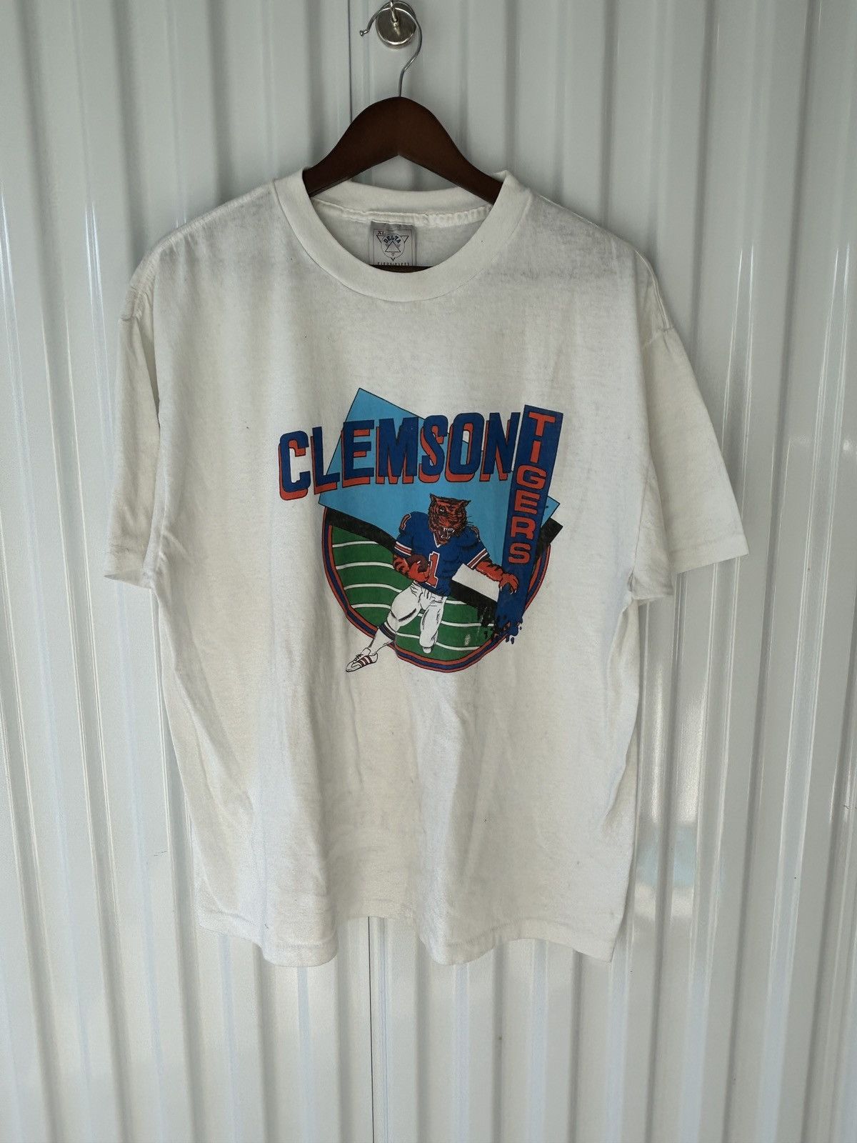 Vintage Vintage 90s Clemson Tigers Football Graphic Tee Size US XL / EU 56 / 4 - 1 Thumbnail