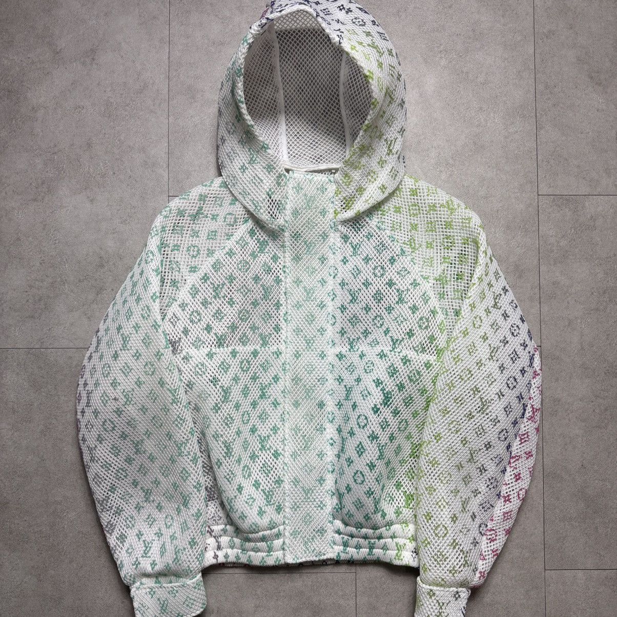 Louis Vuitton Louis Vuitton Rainbow Gradient Mesh Jacket Size US M / EU 48-50 / 2 - 1 Thumbnail