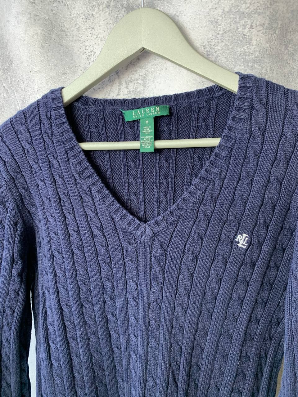 Lauren Ralph Lauren Lauren Ralph Lauren Green Label Cable Knit V-Neck Sweater Size M / US 6-8 / IT 42-44 - 4 Thumbnail