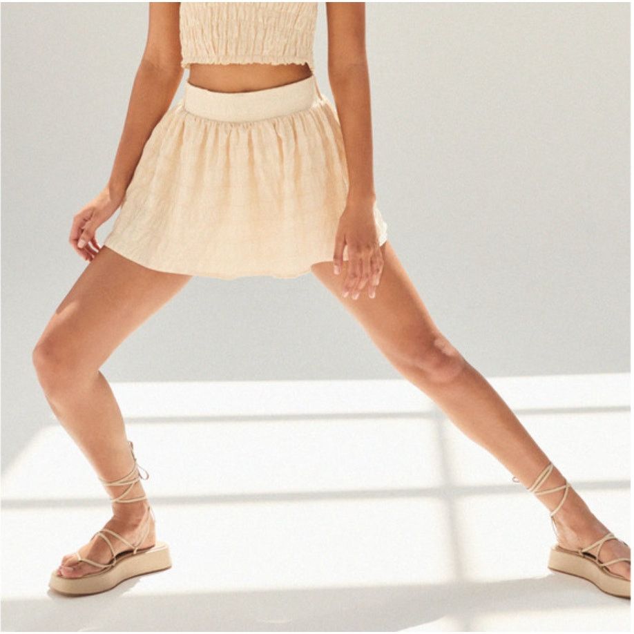 Zara Zara Cream Ivory Brown Checkered Plaid Textured Skort, M Size 28" / US 6 / IT 42 - 1 Thumbnail