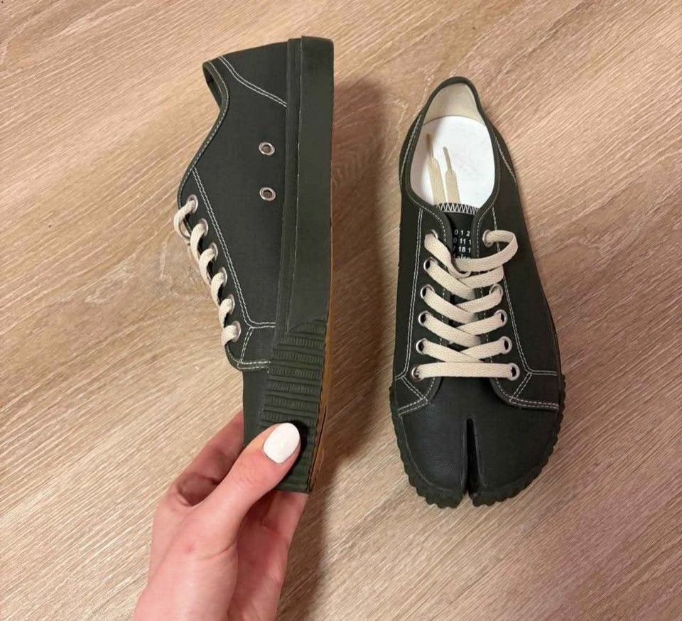 Maison Margiela Maison Margiela Tabi Sneakers Size US 10 / IT 40 - 5 Thumbnail