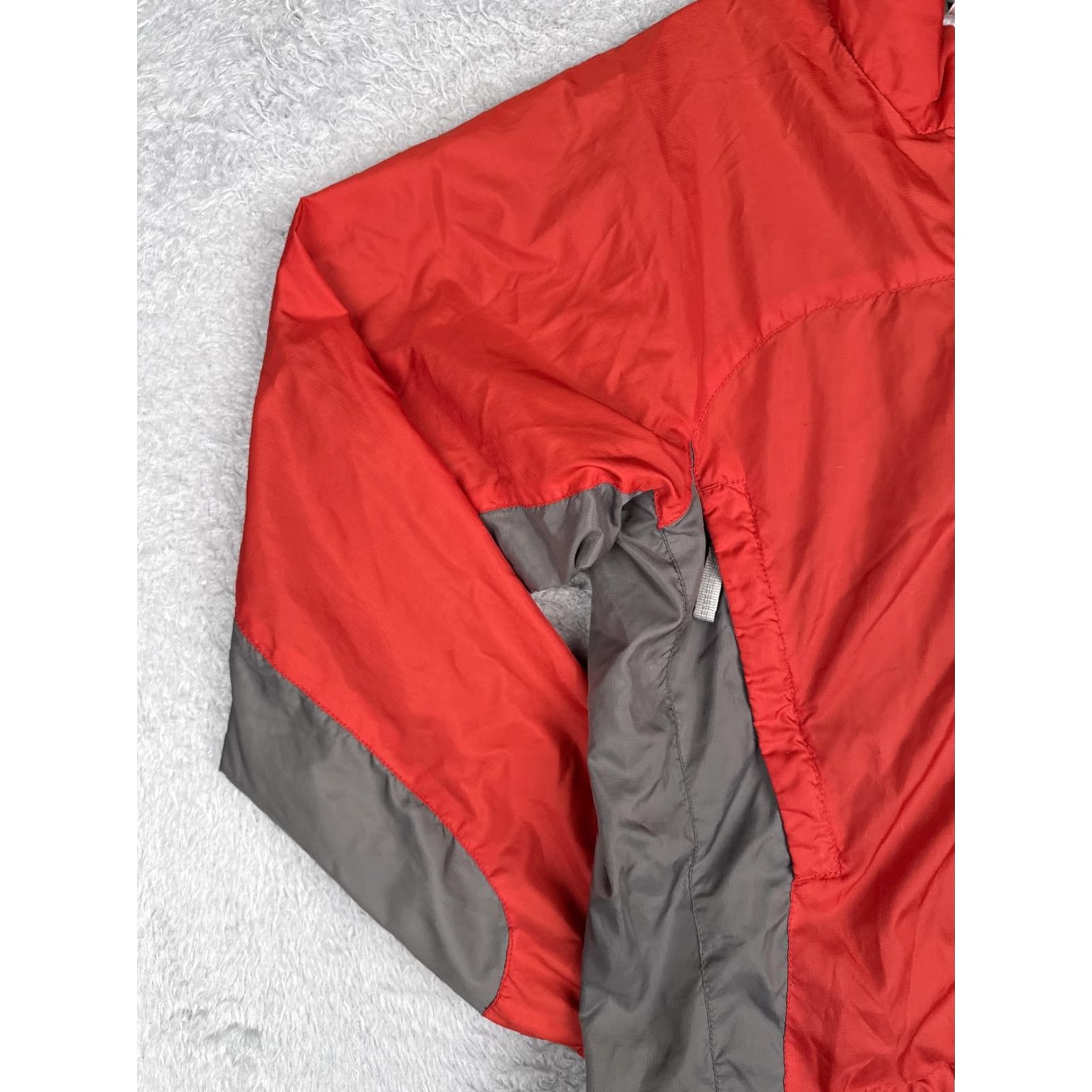 The North Face The North Face Jacket Women S Windbreaker Full Zip Lightweight Red Gray Stow Pocketed Logo Outdoor All Seasons Size S / US 4 / IT 40 - 6 Thumbnail