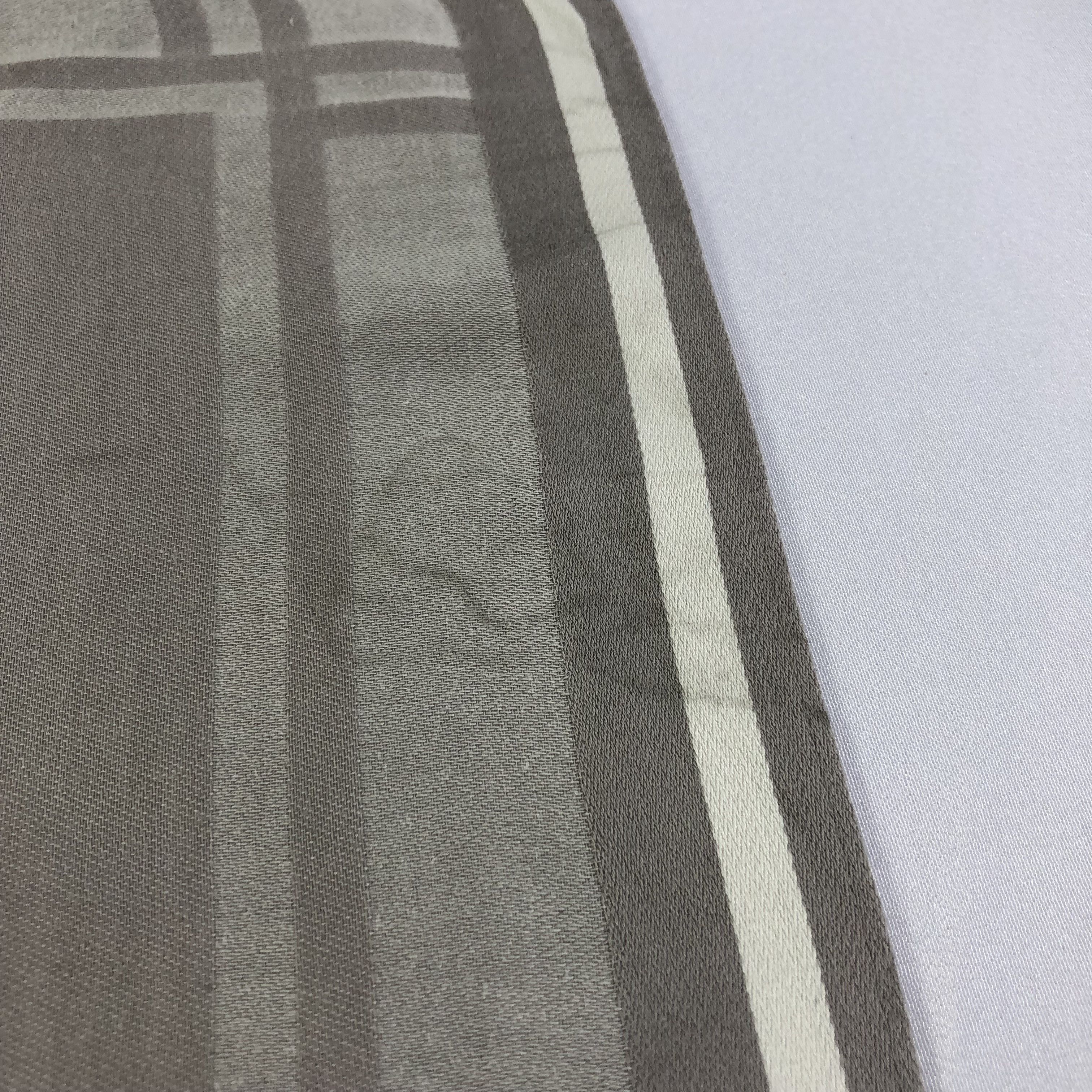 Givenchy Givenchy Handkerchief Neckerchief Bandana H1991 Size ONE SIZE - 6 Thumbnail
