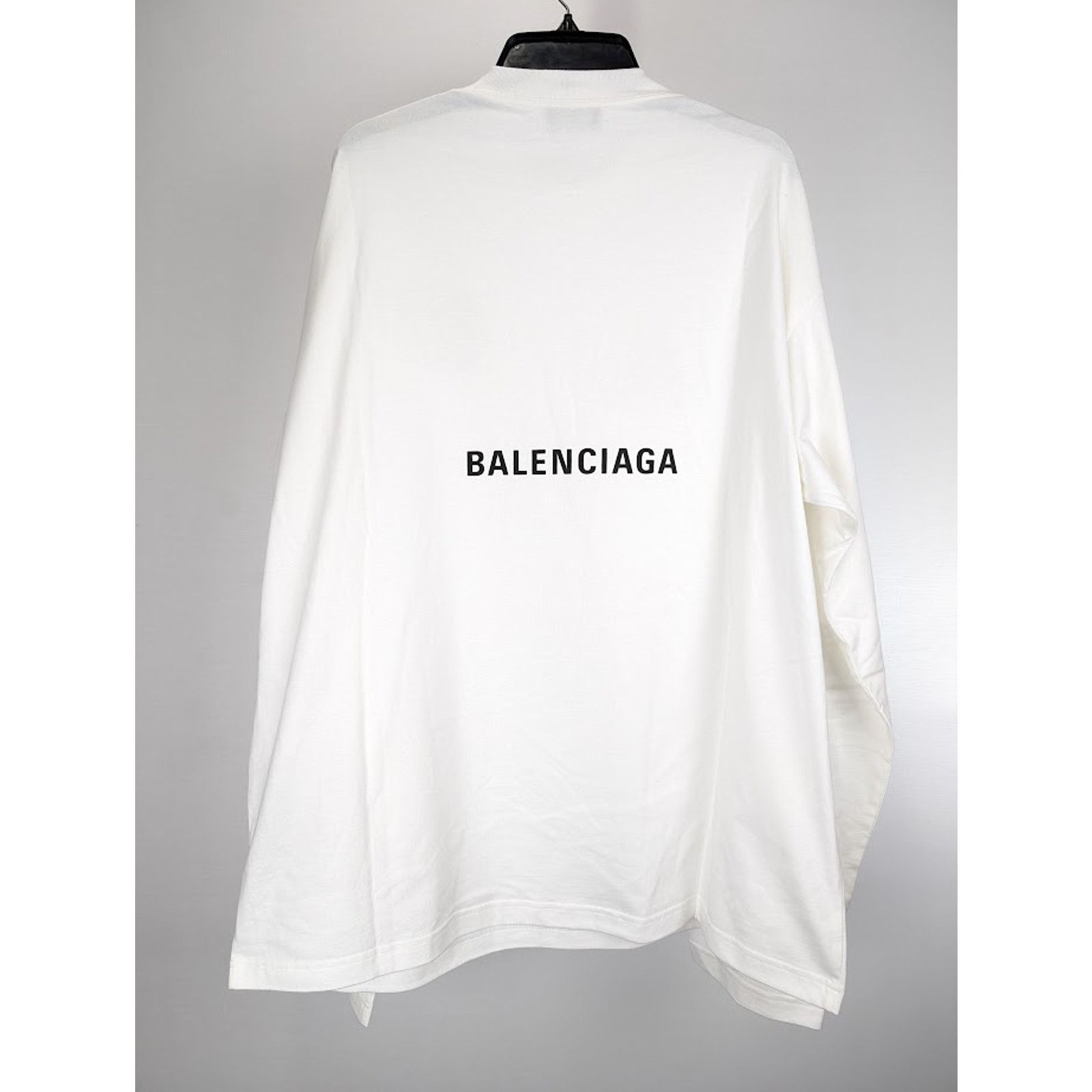 Balenciaga o1rshd1 Long Sleeve T-Shirt in White Size US XL / EU 56 / 4 - 13 Thumbnail