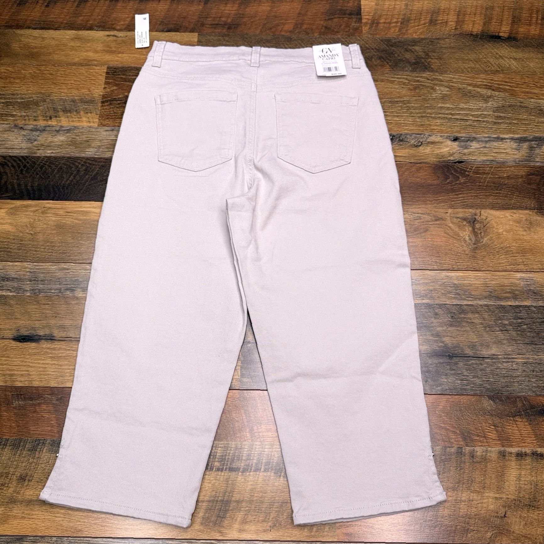 Gloria Vanderbilt VINTAGE not | Gloria Vanderbilt Amanda Capri Jeans 10P Petite Stonewood Stretch High Rise 5-Pocket Denim Jeans Women Small Beige NWT Size 32" / US 10 / IT 46 - 2 Thumbnail