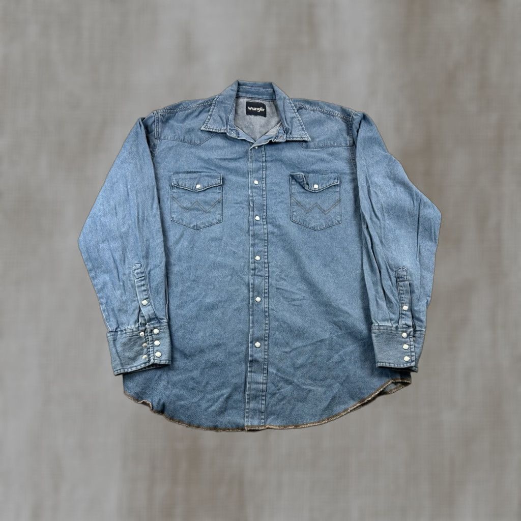 Wrangler VINTAGE Wrangler Denim Shirt Medium Pearl Snap Western Cowboy Rodeo Mens Size US M / EU 48-50 / 2 - 1 Thumbnail