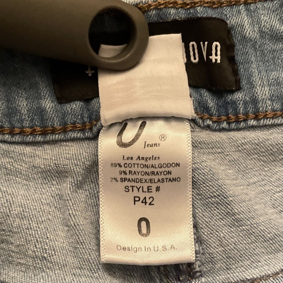 Fashion Nova VTG Fashion Nova Light Blue Distressed Skinny Jeans Size 0 Size 25" / US 0 / IT 36 - 7 Thumbnail
