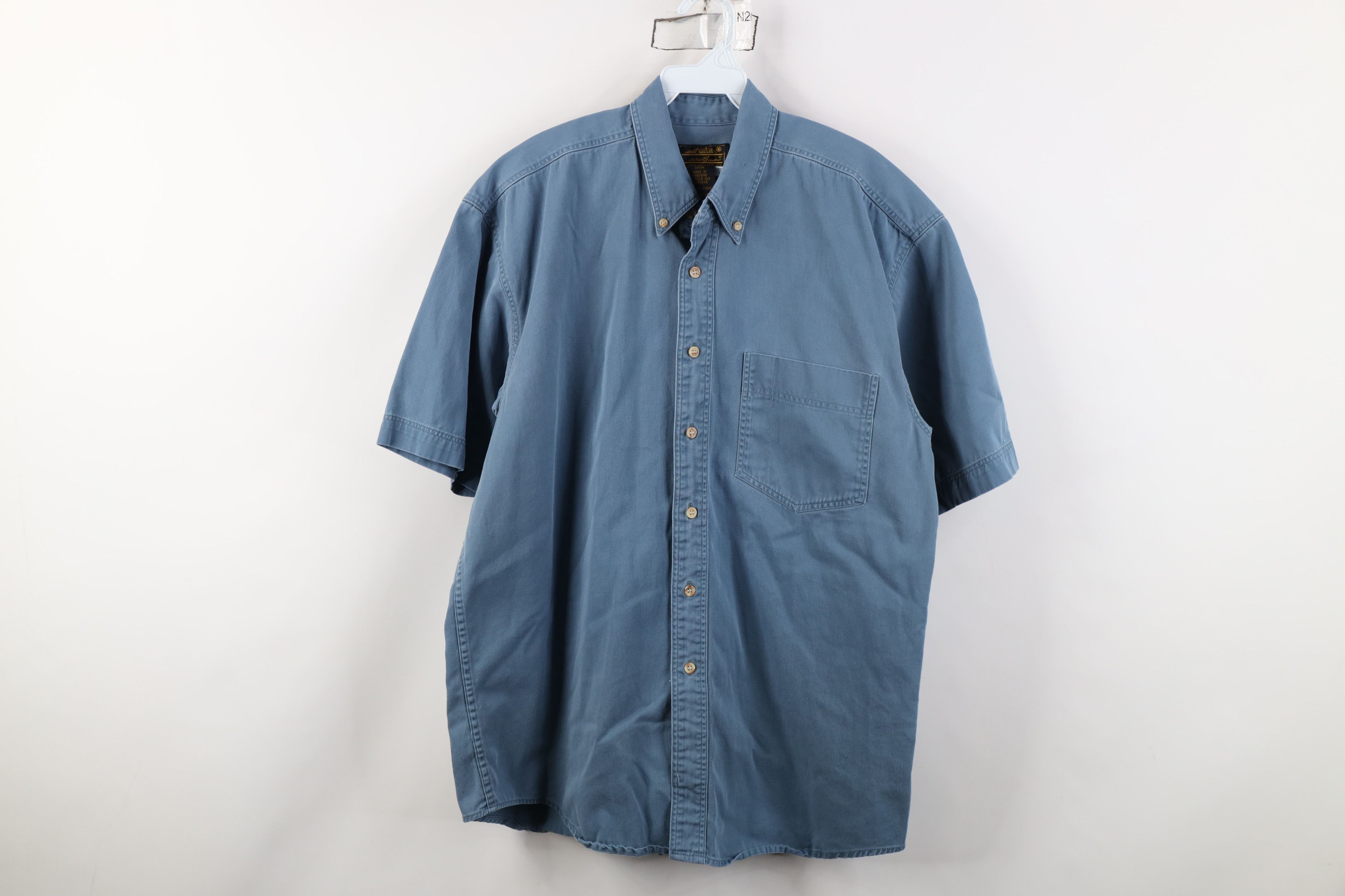 Eddie Bauer Vintage 90s Eddie Bauer Stonewash Twill Button Down Shirt Size US L / EU 52-54 / 3 - 1 Thumbnail