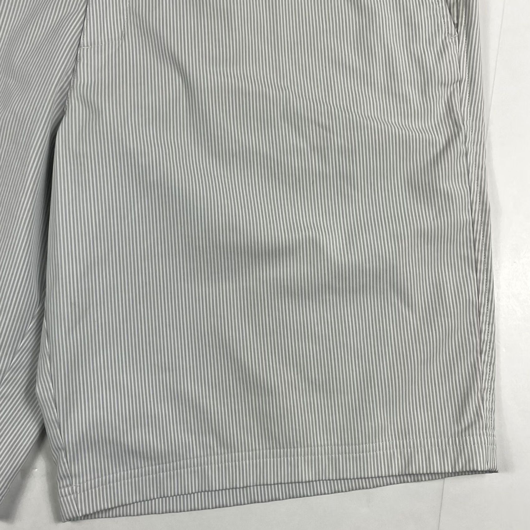 Nike Nike Shorts Men's 40 x 11 White Gray DriFit Golf Chino Casual Lightweight Golfing - Men’s Size US 40 / EU 56 - 4 Thumbnail