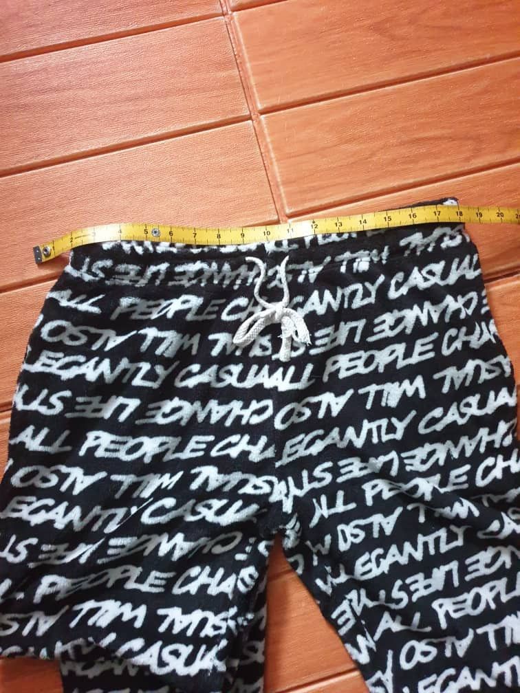 Japanese Brand Unbranded monogram script Sweatpants Size US 30 / EU 46 - 8 Thumbnail