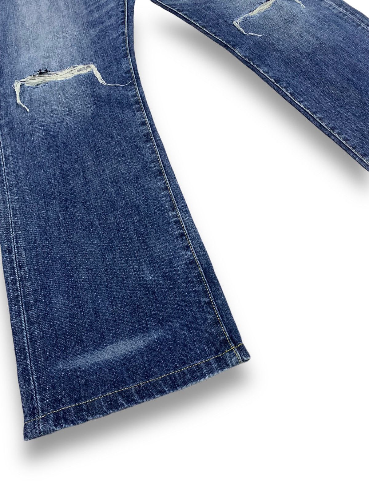 Undercover × Uniqlo Vintage Uniqlo S002 Faded Loose Straight Distressed Jeans Size US 34 / EU 50 - 11 Thumbnail