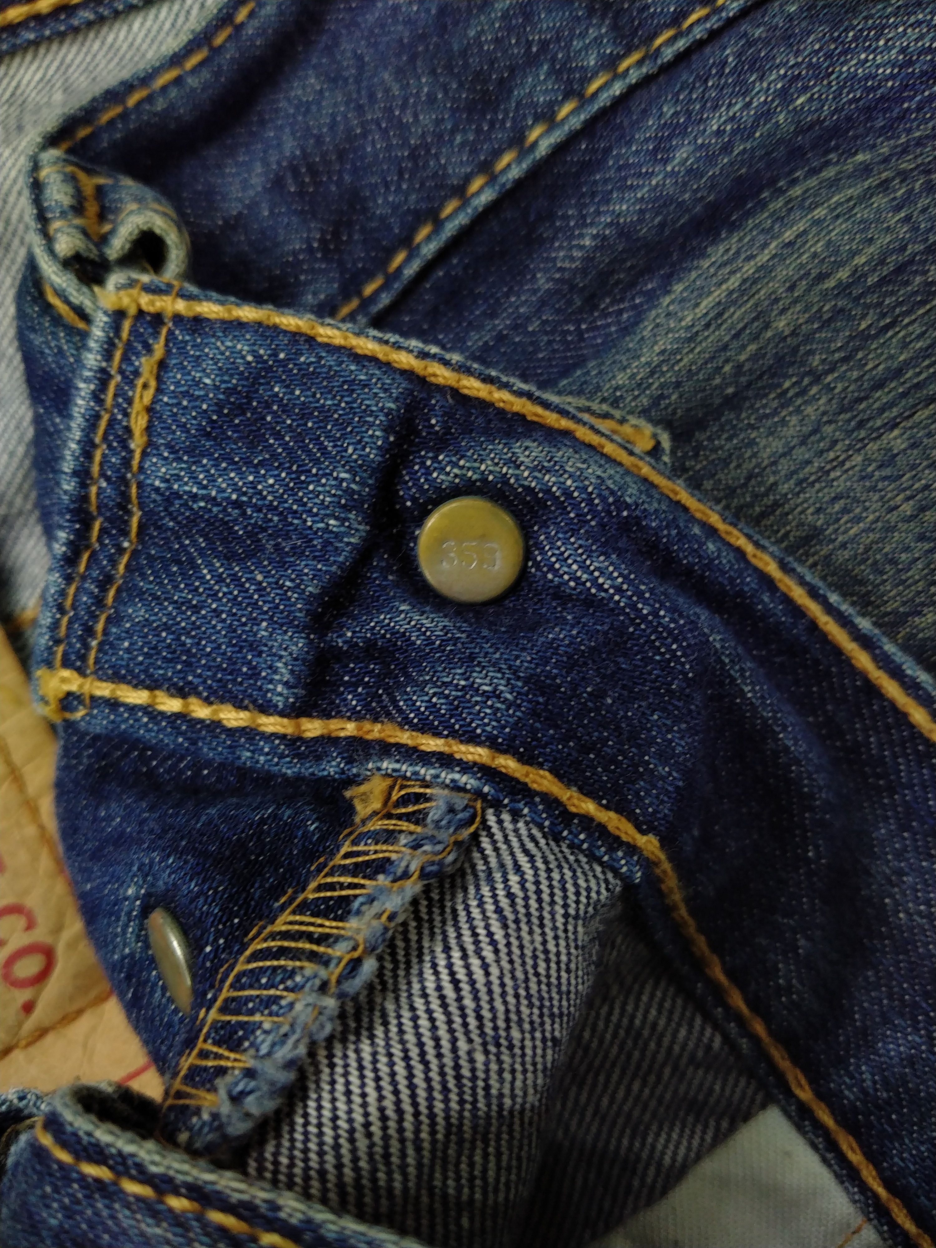Dirty Distressed Vintage Levi's 501 Whisker Denim -JN656