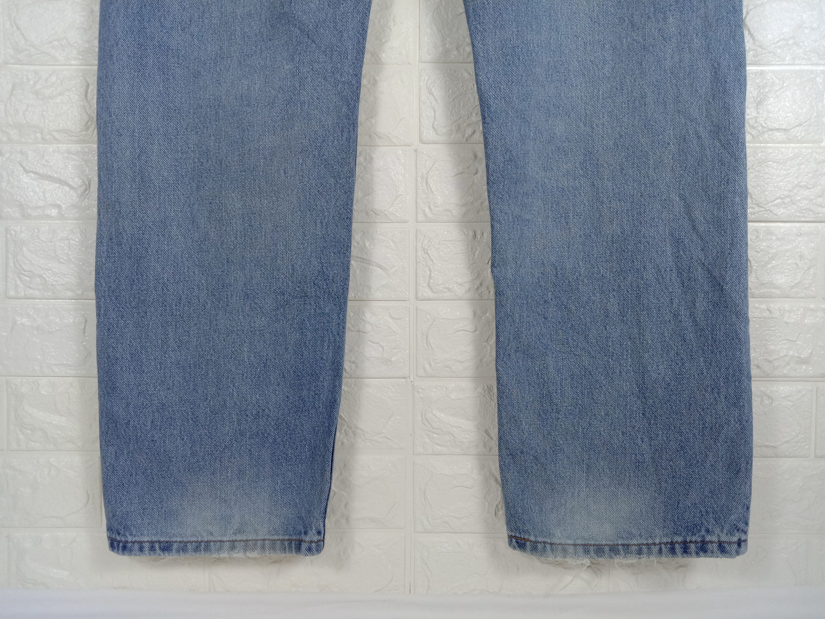Levi's Vintage Levi's 505 Jeans Light Wash Straight Fit Denim Size US 40 / EU 56 - 7 Thumbnail
