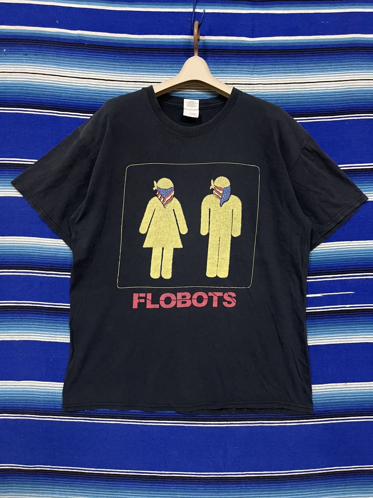 Band Tees × Rap Tees × Vintage VERY RARE 🔥 Vintage Y2K FLOBOTS Hip Hop Band T-shirt Size US L / EU 52-54 / 3 - 1 Thumbnail