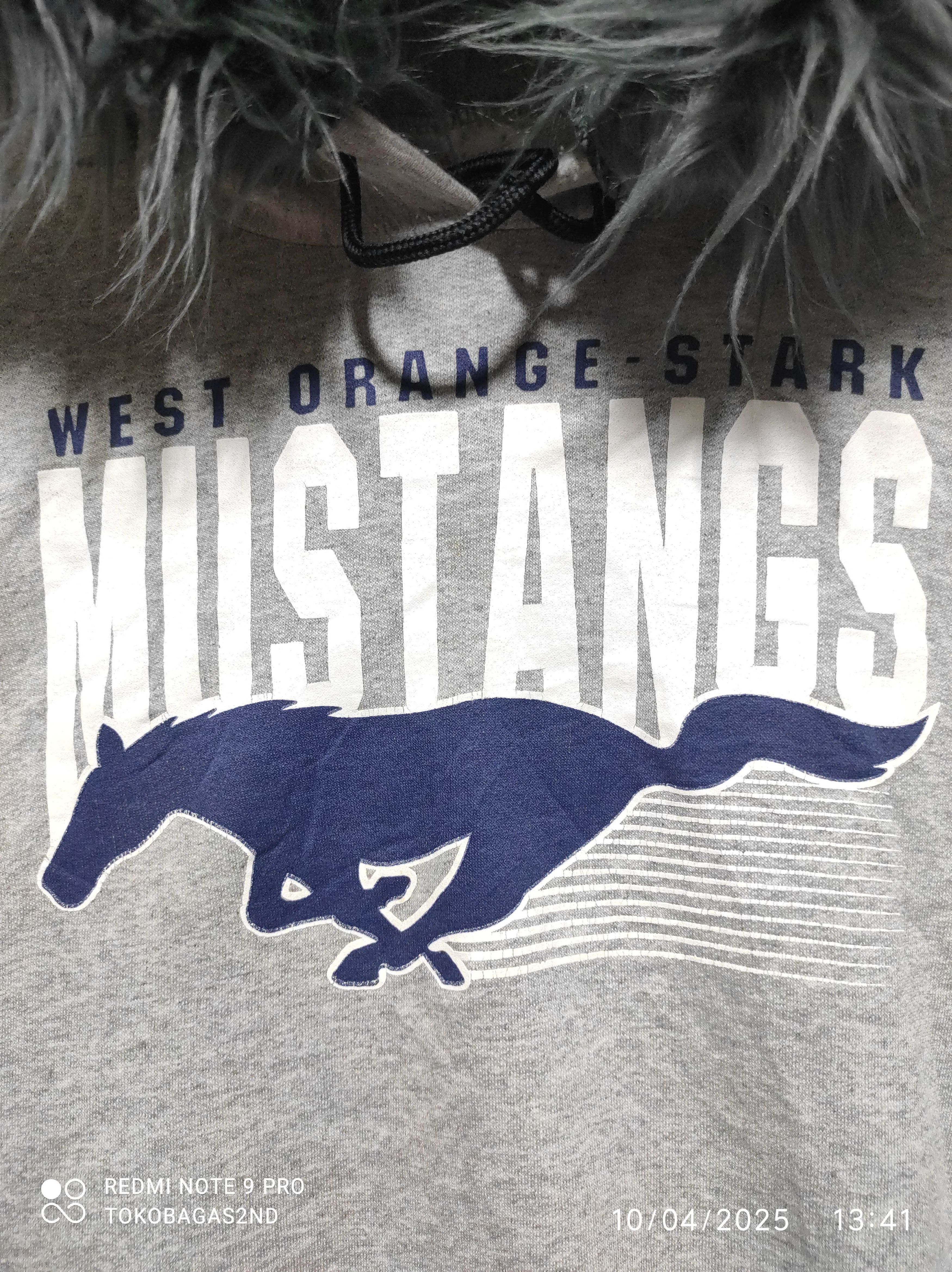 Vintage Vintage Mustangs Fur Hoodie Lgb i6w9 style Size US M / EU 48-50 / 2 - 4 Thumbnail