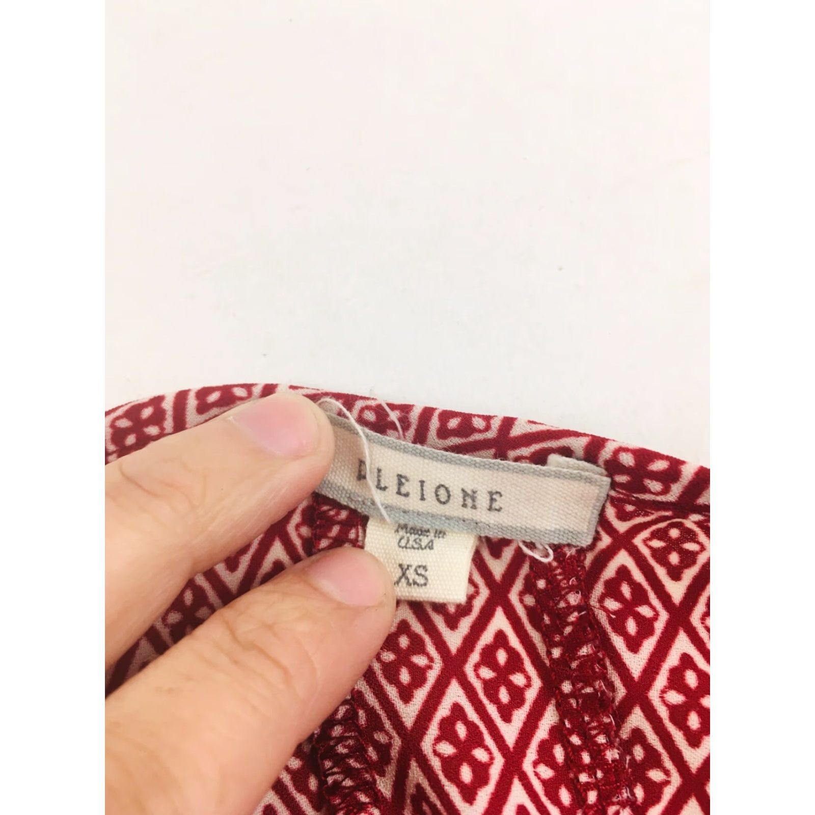 Vintage Pleione Shirt Women's XS Red Floral Round Neck Pleated Back Short Sleeve Size XS / US 0-2 / IT 36-38 - 6 Thumbnail