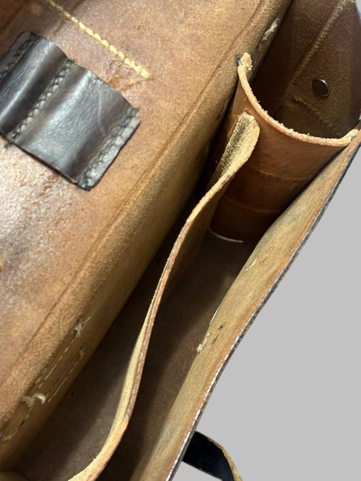 Vintage 🔥 WW2 DISTRESSED GERMAN MILITARY BAG VINTAGE CRACKED LEATHER Size ONE SIZE - 19 Thumbnail