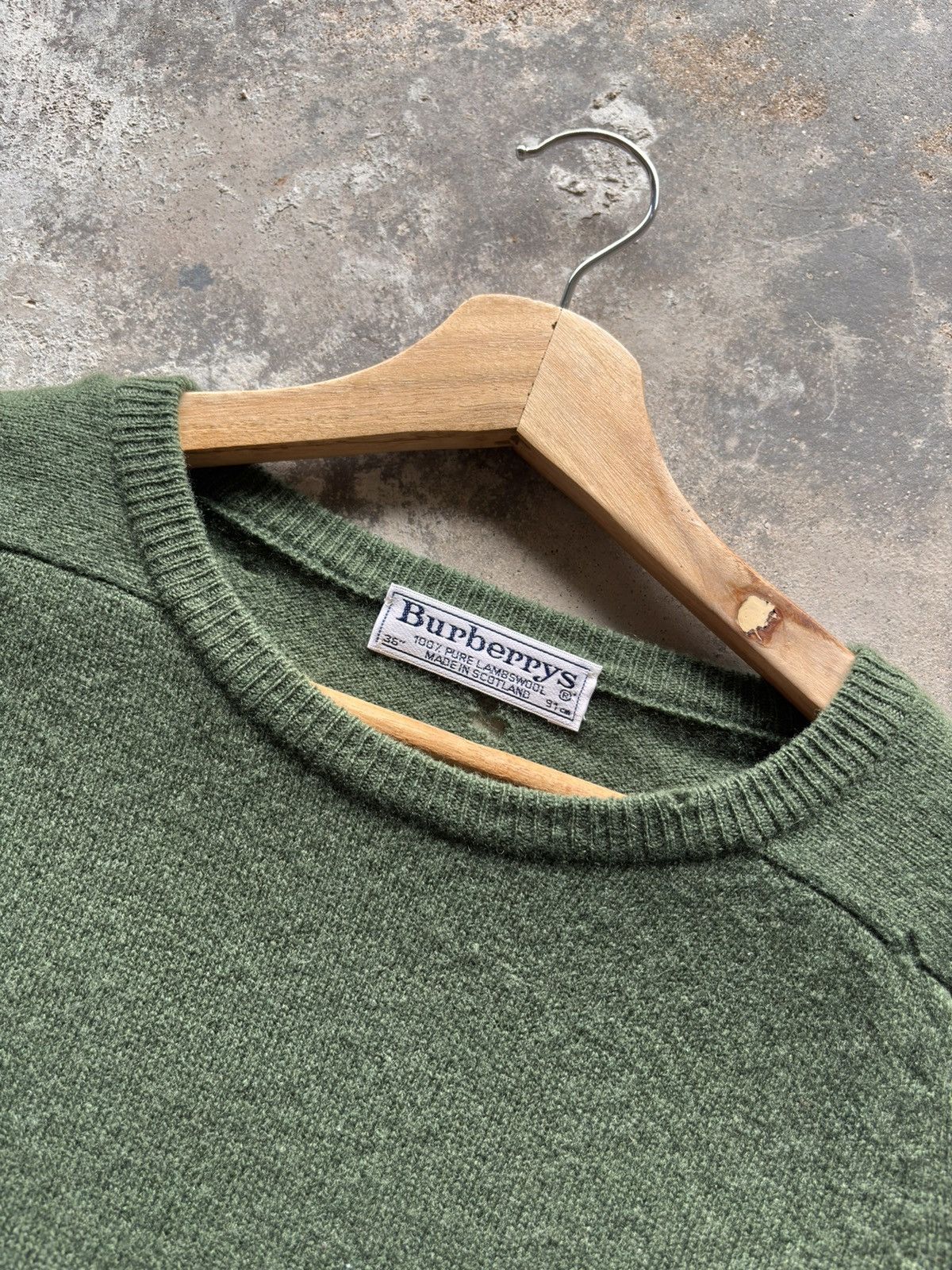 Burberry Burberry Distressed Knitwear Size US S / EU 44-46 / 1 - 8 Thumbnail