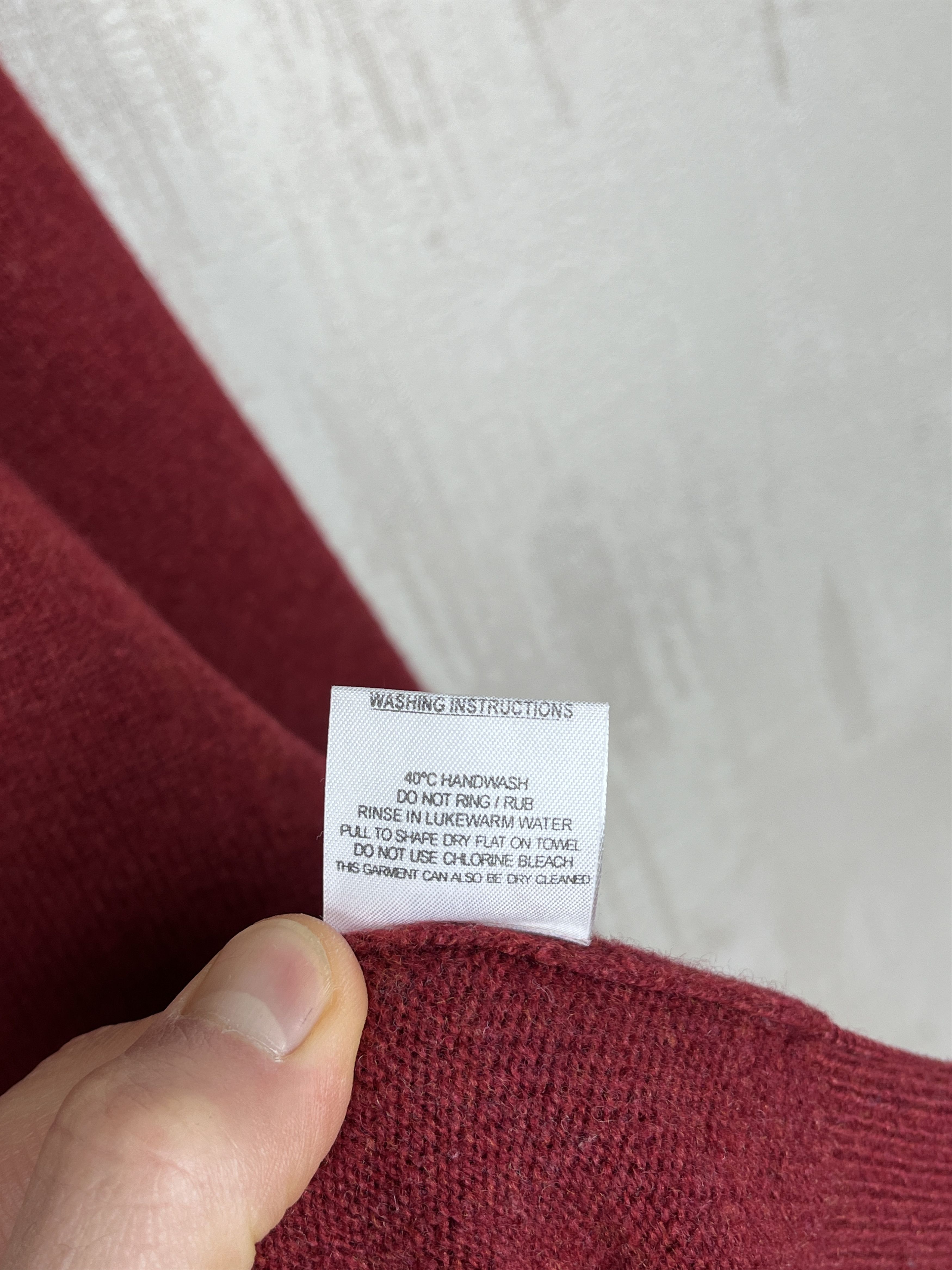 Alan Paine Alan Paine V-Neck Wool Sweater Size UK 50" 127 cm EU 58 Size US XL / EU 56 / 4 - 11 Thumbnail