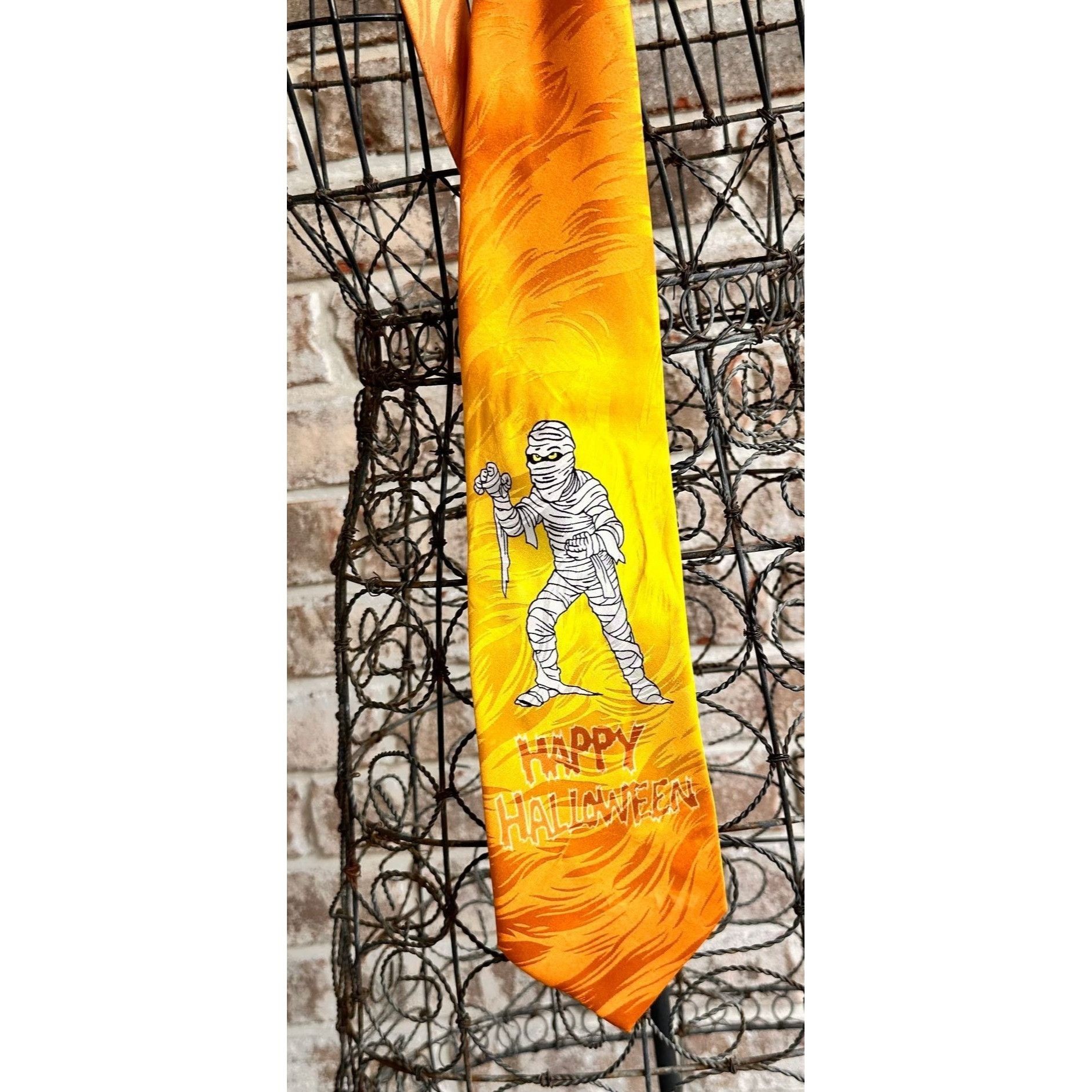 Handmade × Vintage Happy Halloween Mummy Necktie Vintage Keith Daniels Silk Tri Size ONE SIZE - 4 Thumbnail