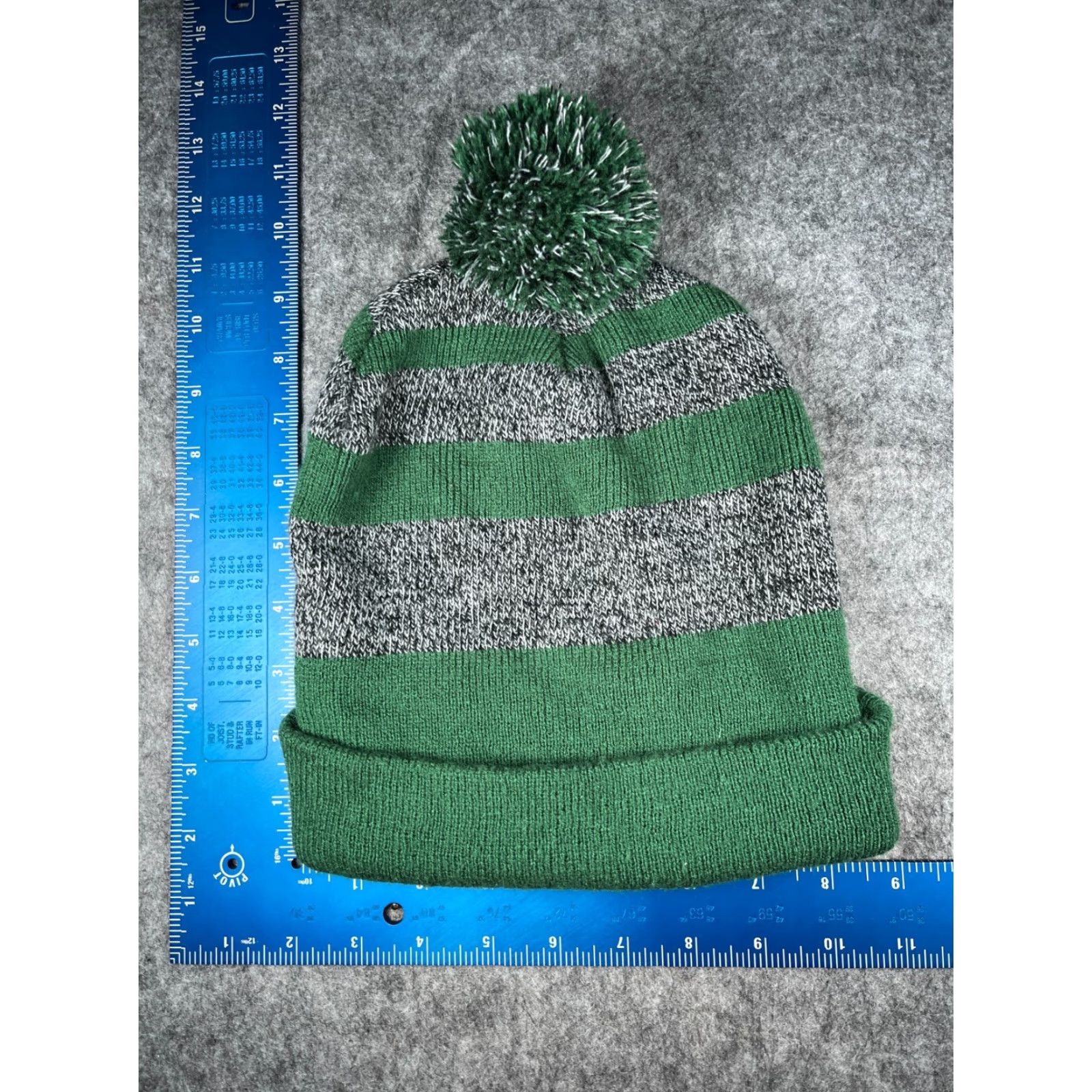 Vintage Bank Of Estes Park Beanie Toque Adult Green Gray Stripe Knit 100% Acrylic Pom Beanie Adult Green Stripe Knit 100% Acrylic Pom Crossland Hat Mens Size US M / EU 48-50 / 2 - 5 Thumbnail