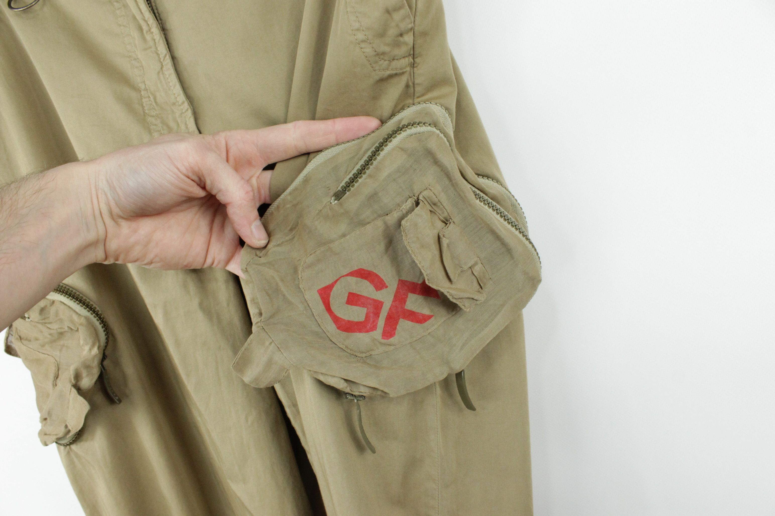 Gianfranco Ferre Gianfranco Ferre Vintage Bondage Cargo Pants Size US 32 / EU 48 - 3 Thumbnail