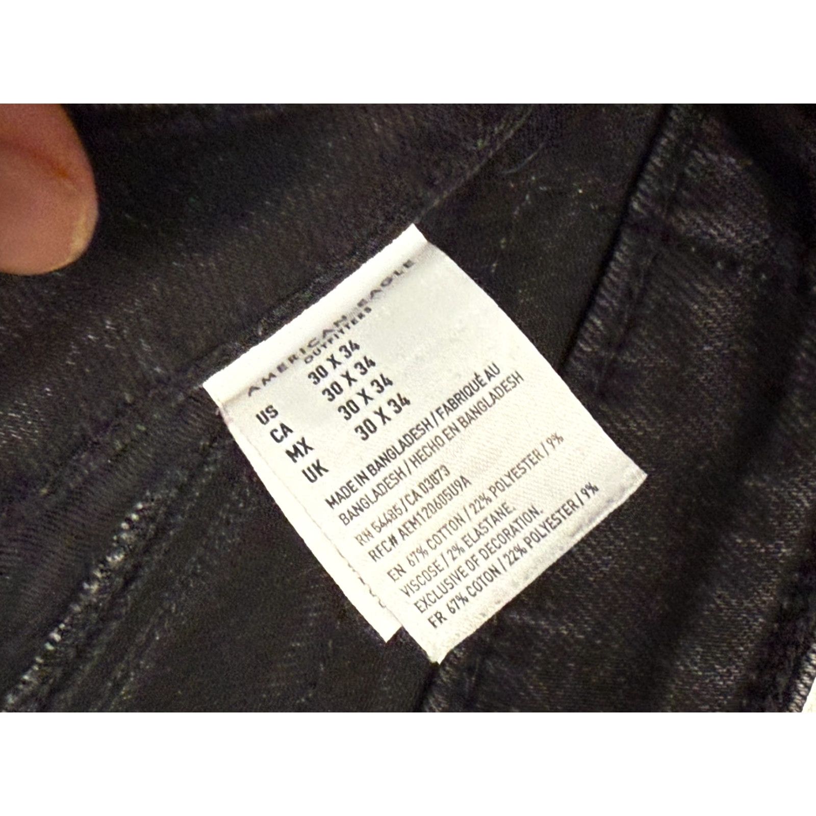 American Eagle Outfitters American Eagle Jeans Men Size 30x34 Black Denim Straight Leg Raw Hem Button 5-Pocket Design Jeans Mens Regular Rise Mid Inseam 34 Size US 30 / EU 46 - 4 Thumbnail