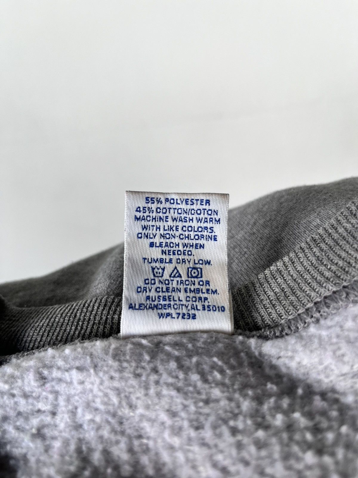Russell Athletic × Vintage Vintage Y2K Bellies Sweatshirt Size US S / EU 44-46 / 1 - 7 Thumbnail