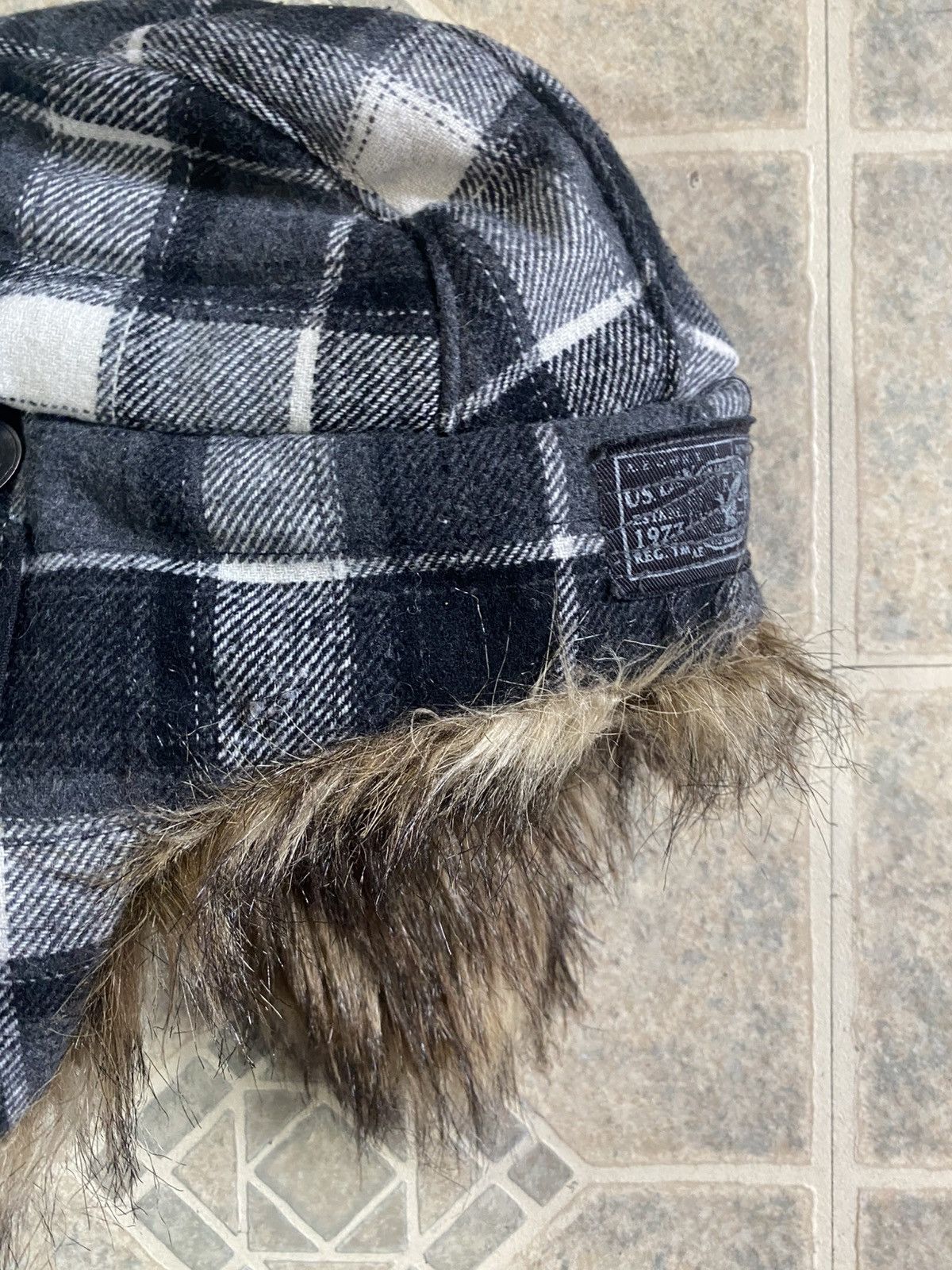 Other Vintage Y2K plaid flannel fur aviator hat black gray Size ONE SIZE - 2 Thumbnail
