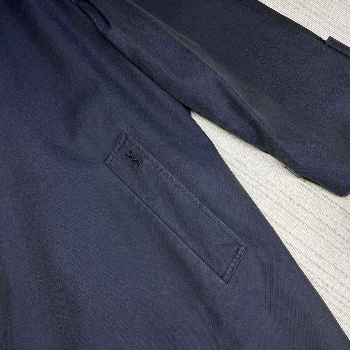 Yves Saint Laurent a98 Vintage Yves Saint Laurent Tranch coats Size US L / EU 52-54 / 3 - 10 Thumbnail