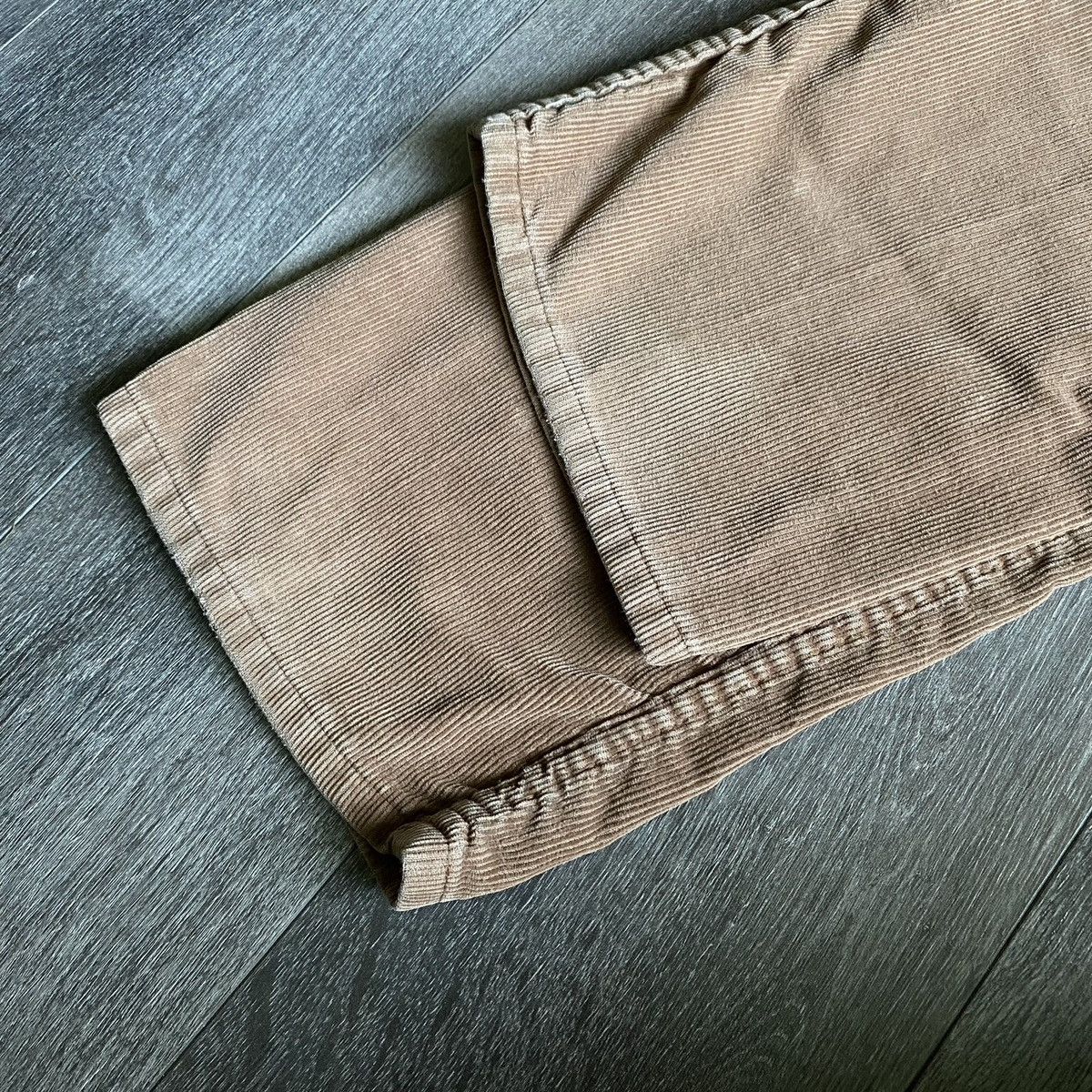 Levi's Vintage 1990s Levi’s Corduroy Straight Wash Tan Pants 36x30 Size US 36 / EU 52 - 5 Thumbnail