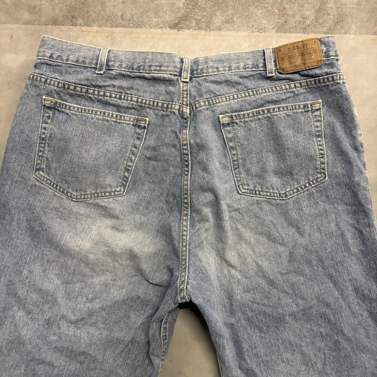 Old Navy × Vintage Crazy Vintage Y2K/2000s Super Baggy Old Navy Medium Wash Denim Jeans! Size US 38 / EU 54 - 7 Thumbnail