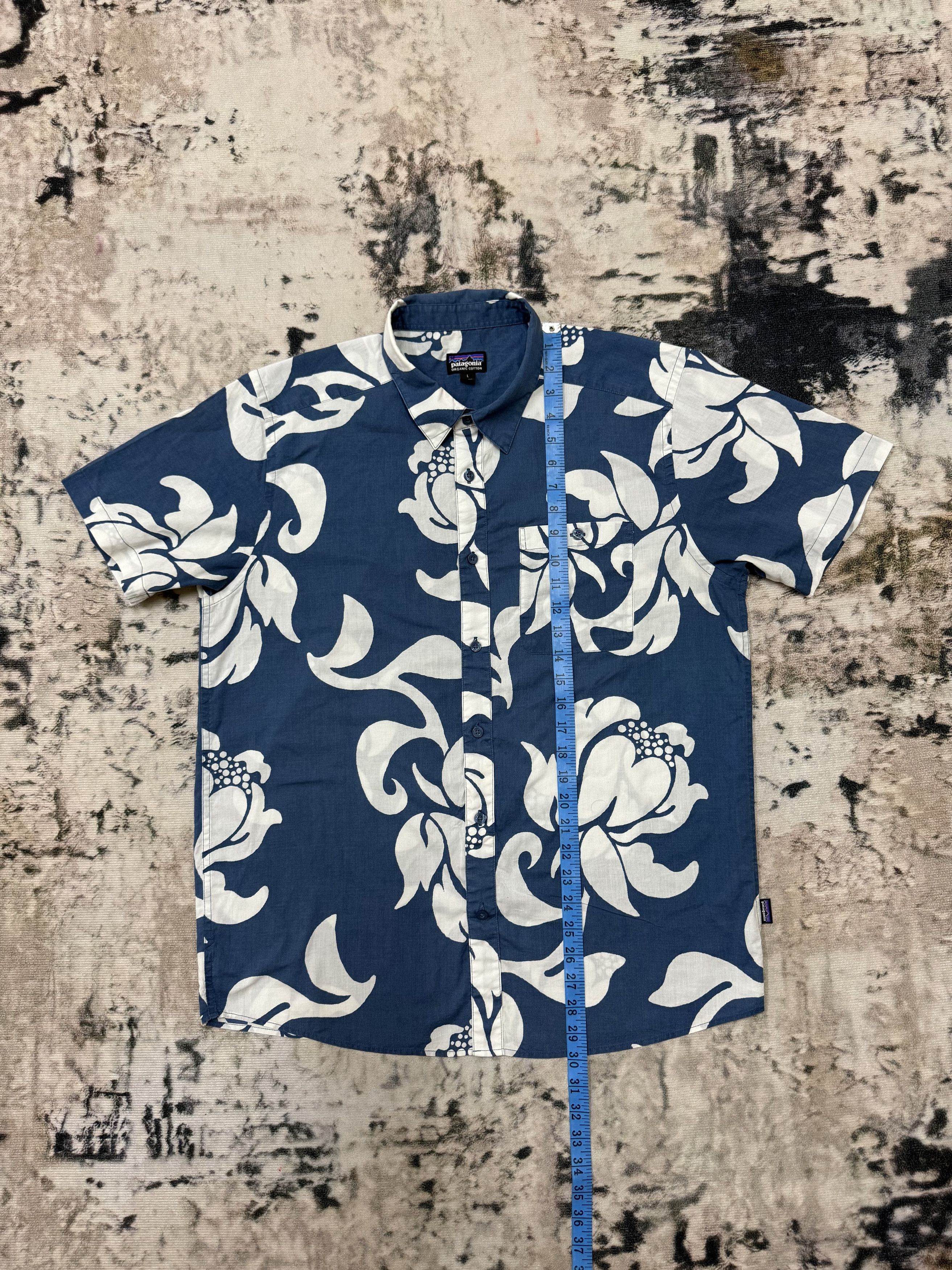 Patagonia Patagonia Hawaiian Flora Button Up Shirt Size US M / EU 48-50 / 2 - 14 Thumbnail