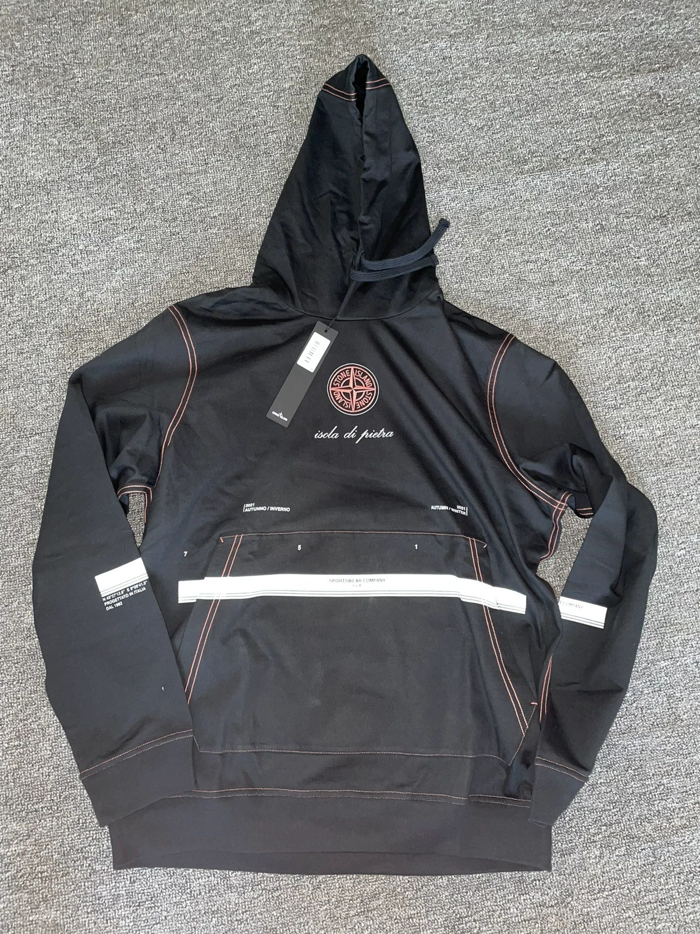 Stone Island stone island black embroidered hoodie in xl Size US XL / EU 56 / 4 - 1 Thumbnail
