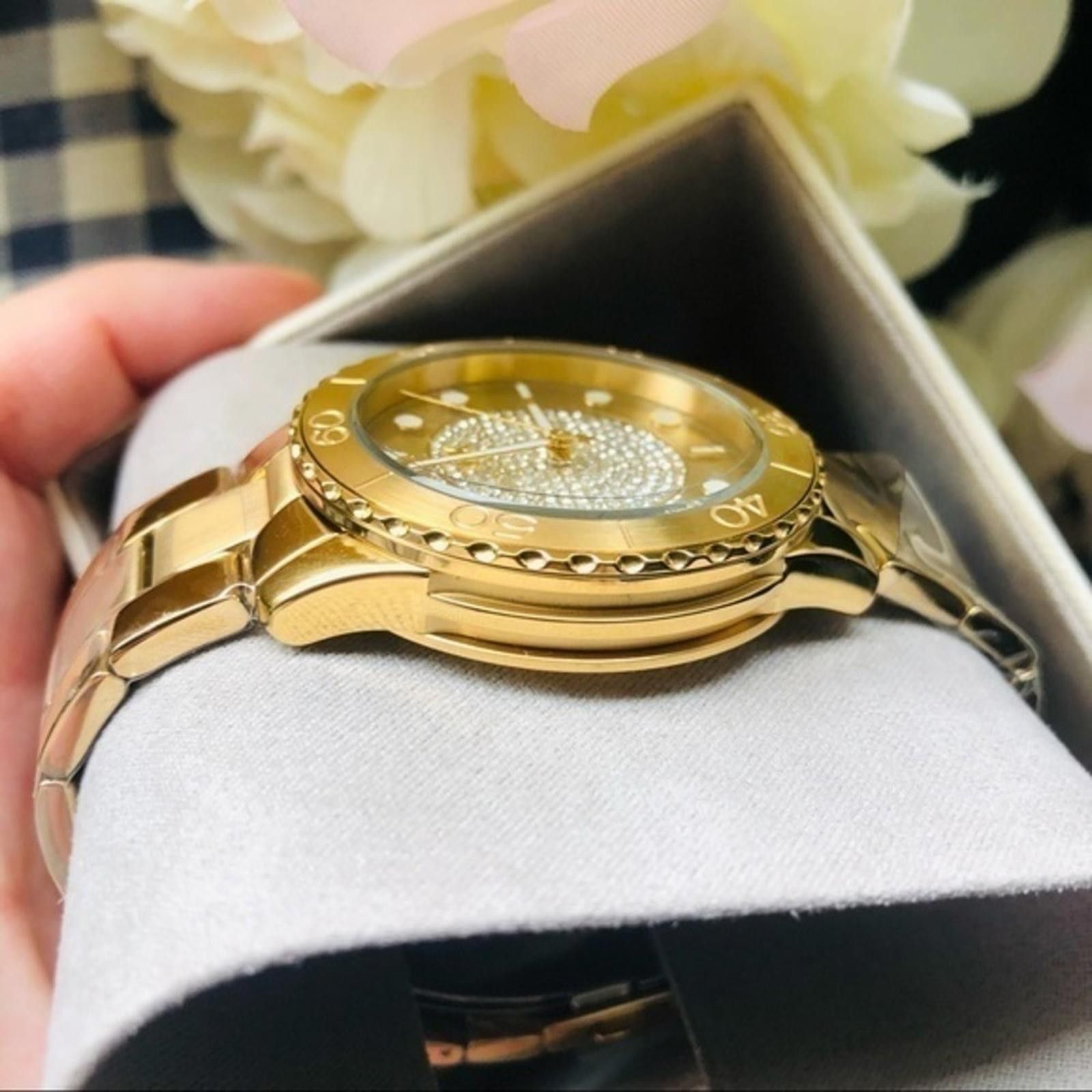 Michael Kors Michael Kors Gold Watch NWT Size ONE SIZE - 5 Thumbnail