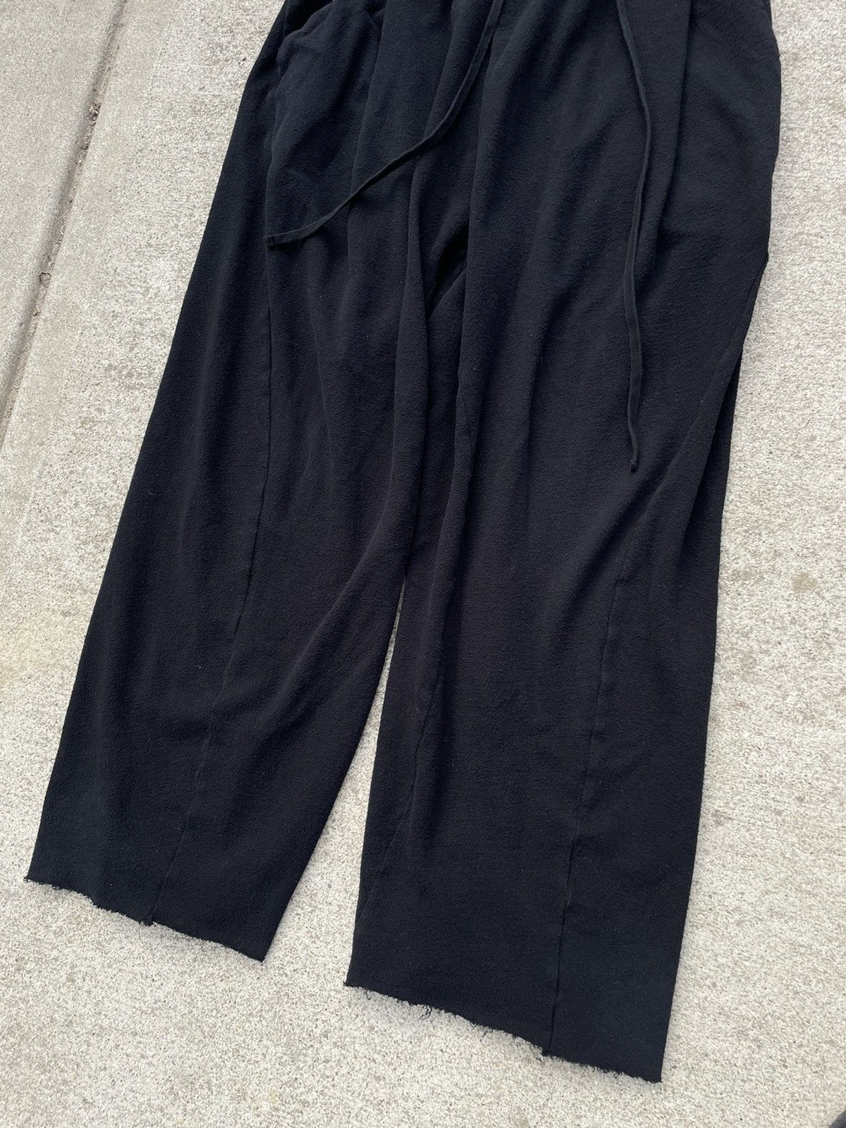 Julius Julius ss17 ‘knives’ asymmetrical sweatpants Size US 32 / EU 48 - 4 Thumbnail
