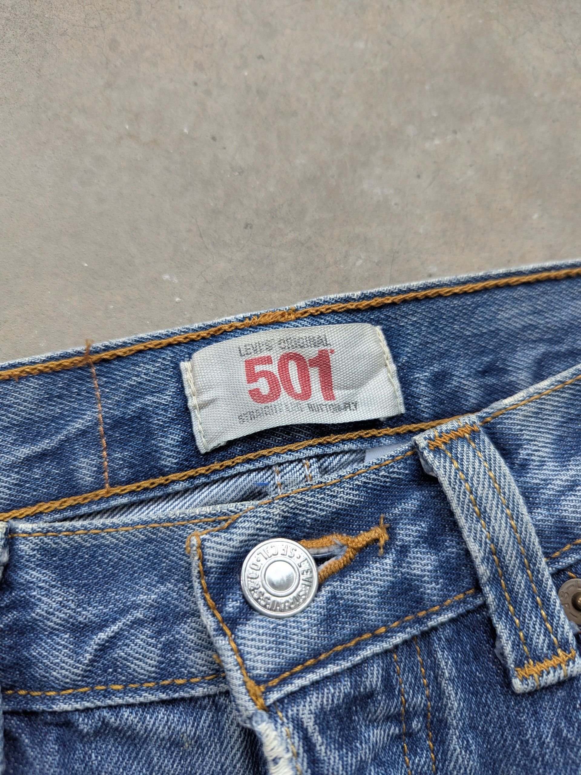 Le Grande Bleu (L.G.B.) × Levi's × Vintage OPEN FOR CUSTOM 🔥 Vintage Levis 501 Inspired Proletareart Size US 31 - 10 Thumbnail