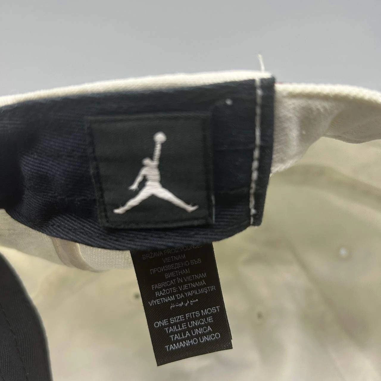 Jordan Brand Air Jordan Paris Saint Germain Hat Men Jumpman Strap Back Size ONE SIZE - 3 Thumbnail