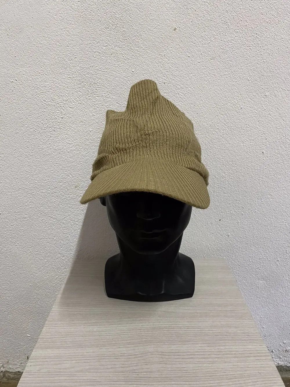Japanese Brand × Vintage Vintage Hang Over Visor Plain Beanie Hat Size ONE SIZE - 3 Thumbnail