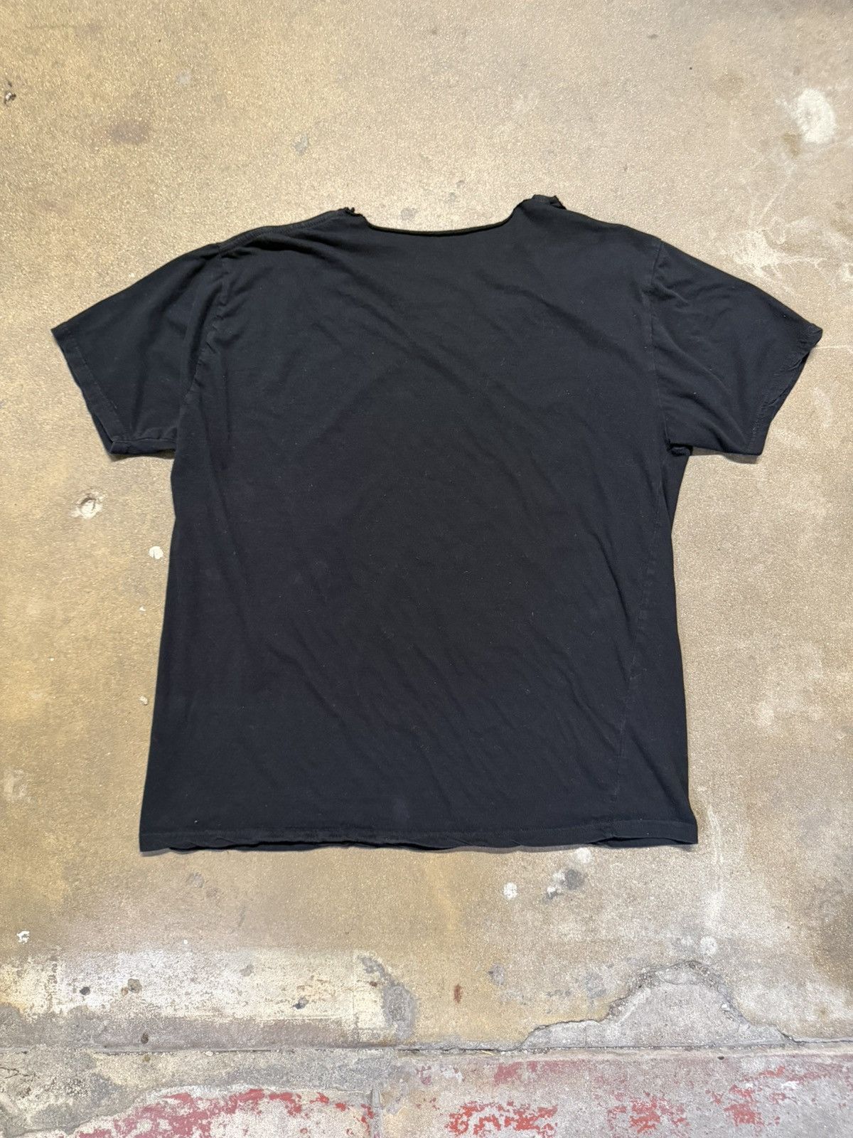 Band Tees Deftones saturday night wrist raw neckline t shirt Size US M / EU 48-50 / 2 - 5 Thumbnail