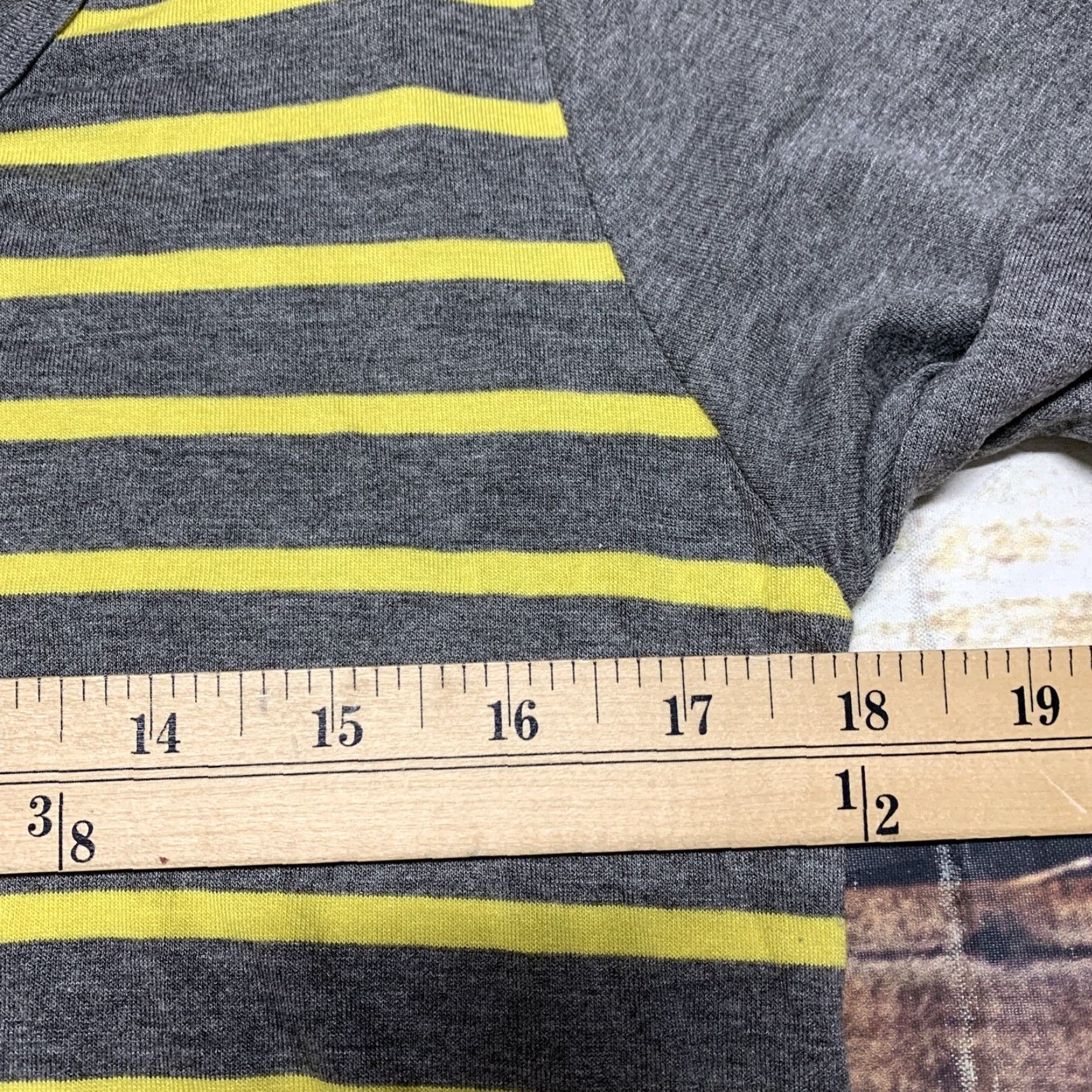 Vintage LuLaRoe Tunic Shirt Gray Yellow Stripe Size M Womens Long Sleeve Comfort Classic/Fitted Sleeve Size M / US 6-8 / IT 42-44 - 6 Thumbnail