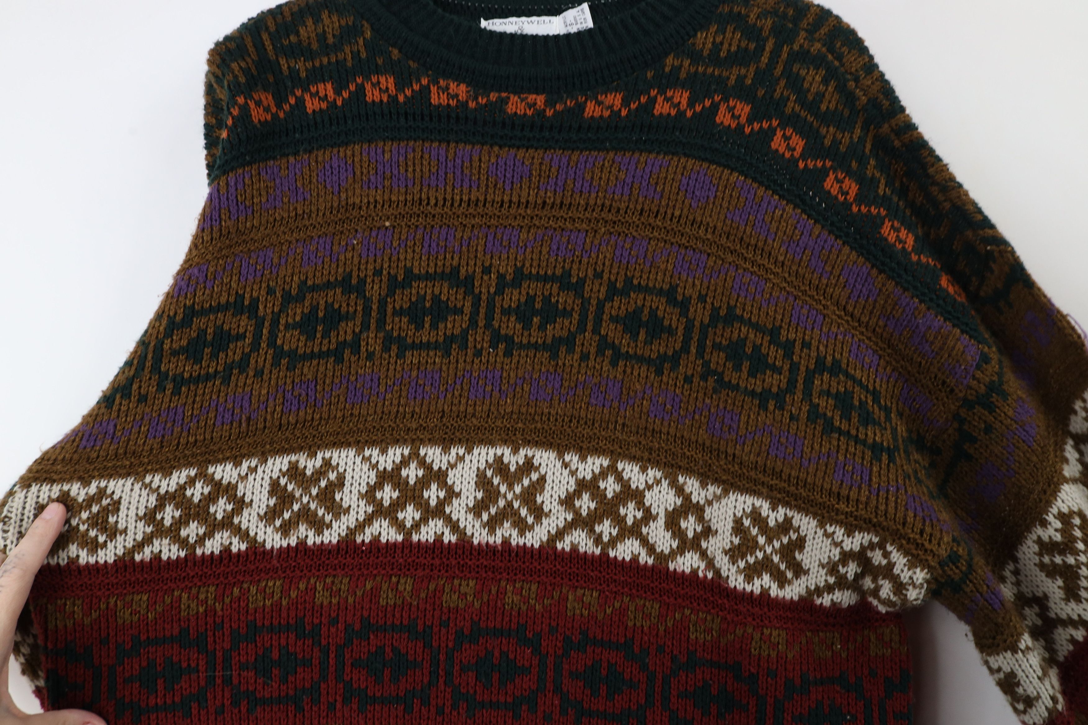 Vintage Vintage 90s Coogi Style Rainbow Fair Isle Knit Sweater USA Size US S / EU 44-46 / 1 - 6 Thumbnail