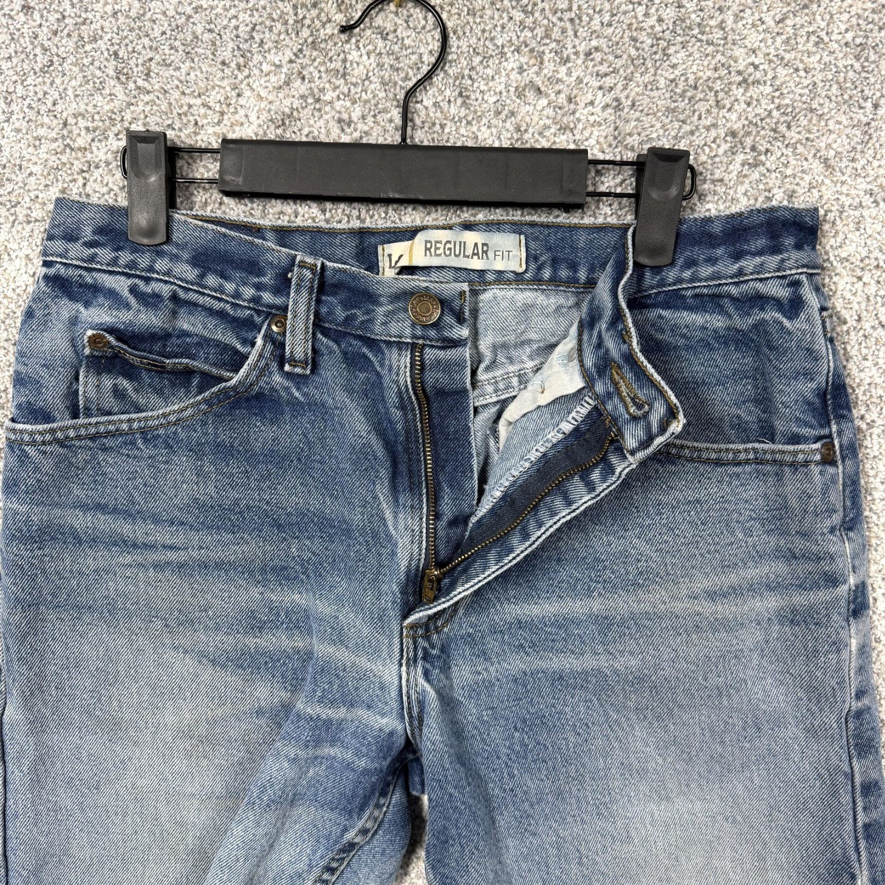 Lee Lee Bermuda Shorts Men 32 Regular Fit Distressed Denim Bermuda Shorts Blue Medium Wash 5-Pocket Design Pocketed Zip Fly Casual Streetwear Size US 32 / EU 48 - 6 Thumbnail