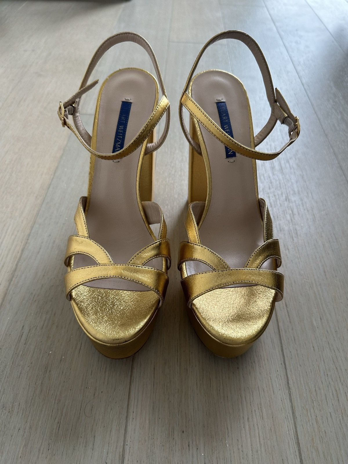 Stuart Weitzman Gold Platform Sandal Size US 9.5 / IT 39.5 - 2 Thumbnail