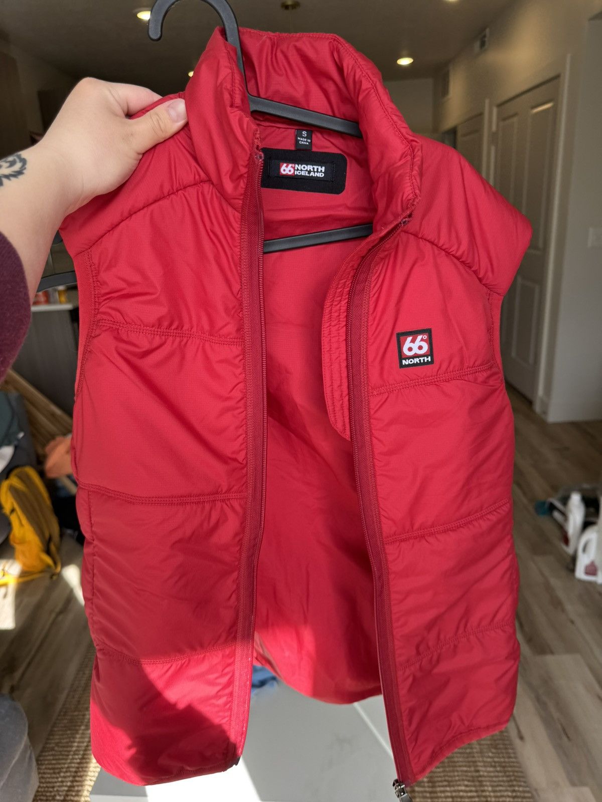 66 North 66 birth vest, women small. New without tag Size S / US 4 / IT 40 - 1 Thumbnail
