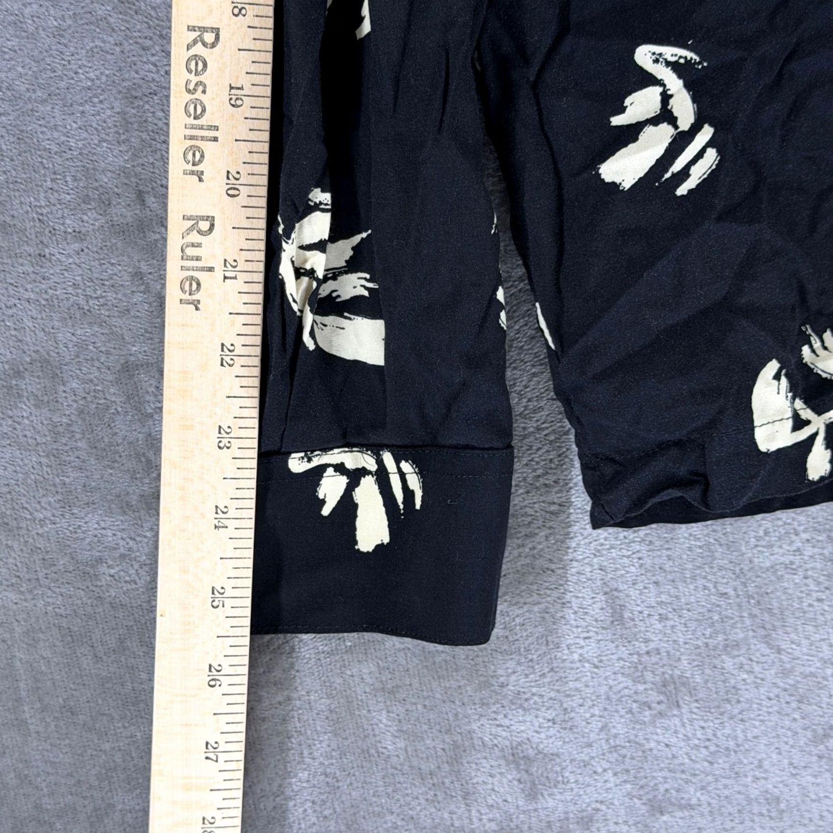 YoungLA YoungLA 804 Black Cream Abstract Leaf Print Button-Up Shirt L Mens Long Sleeve Button Front Collared Casual Streetwear Modern Size US L / EU 52-54 / 3 - 6 Thumbnail