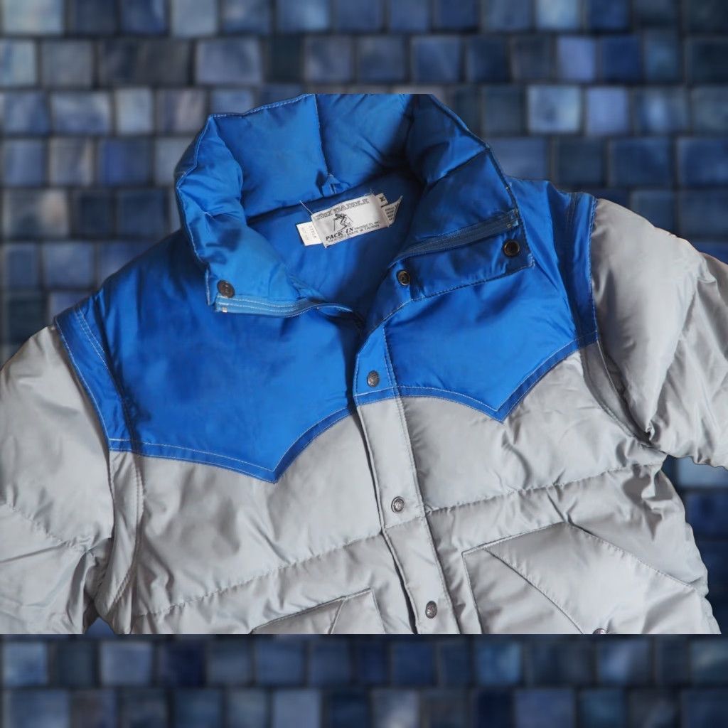 Vintage VTG Ski Daddle Down Puffer Jacket Men M - 70s 80s Gray Blue Lodge Zip Snap Daddle Down Jacket, Casual, Vintage Outerwear, 1970s Size US M / EU 48-50 / 2 - 1 Thumbnail
