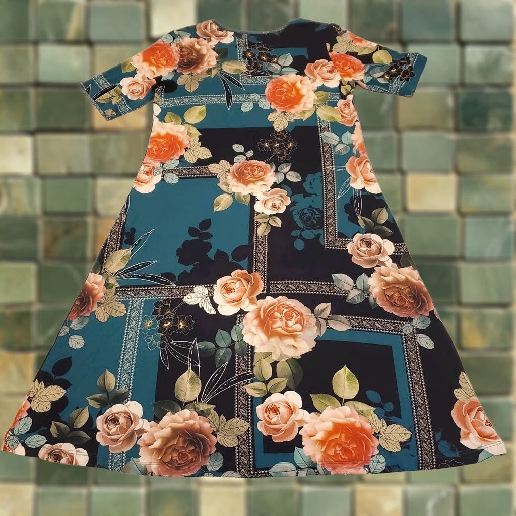 Johnny Was Johnny Was Womens Size S Knee Length Floral Swing Dress Black White? Size S / US 4 / IT 40 - 1 Thumbnail